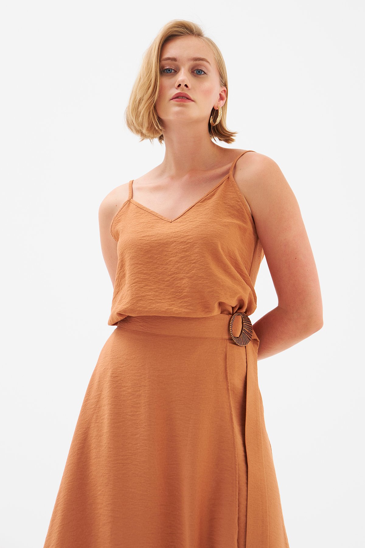 Keten Askılı Bluz - TABA