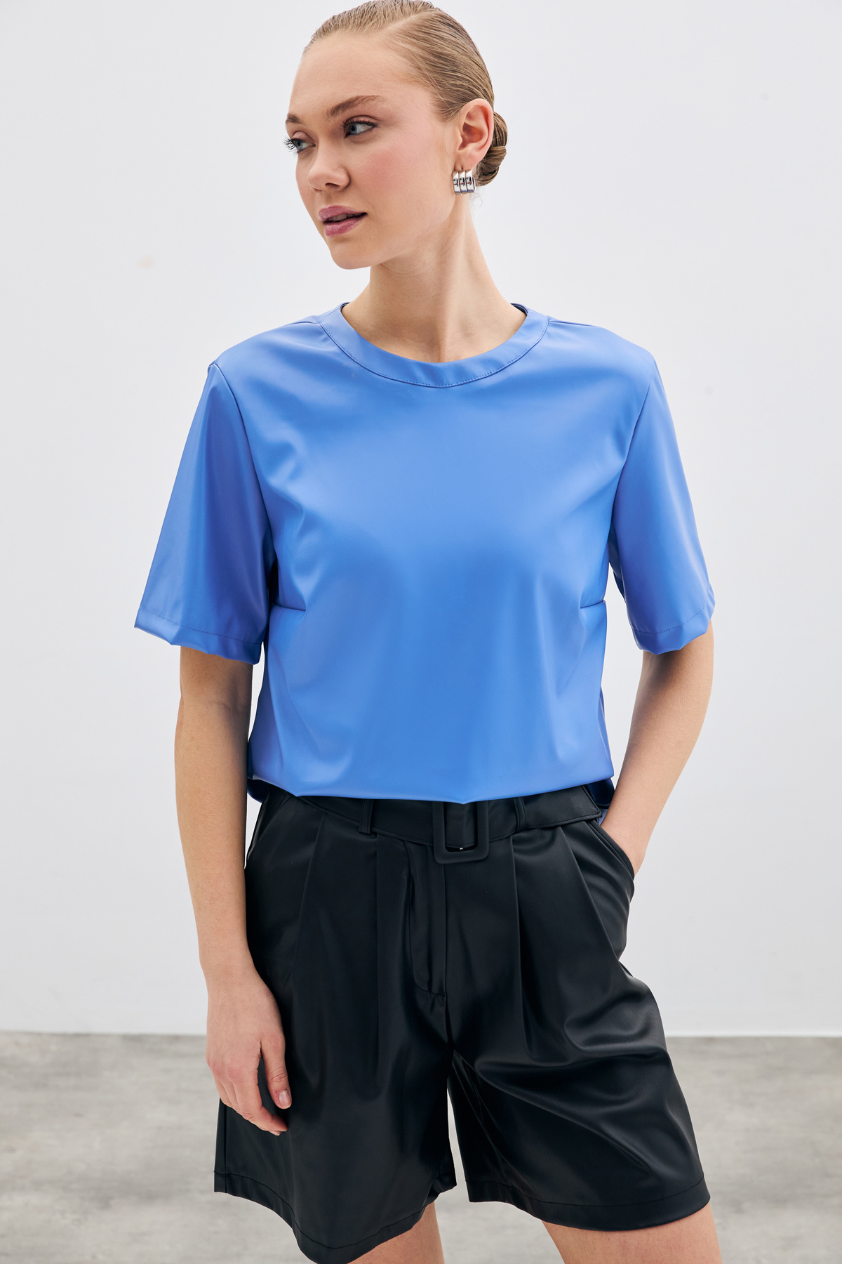 Kısa Kol Deri Bluz - Mavi