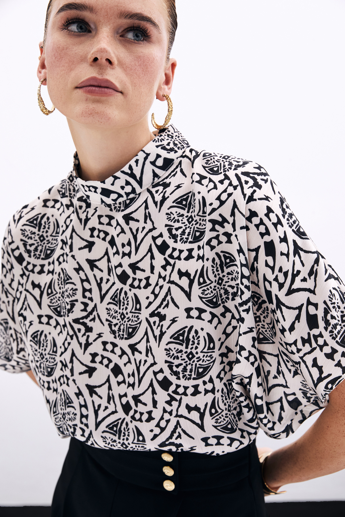 Kısa Kol Desenli Bluz - Ekru