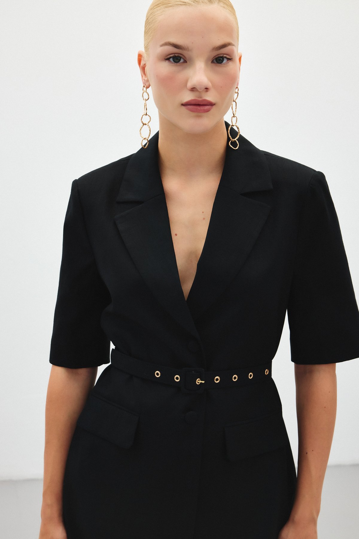 Kısa Kollu Kemerli Ceket - Siyah