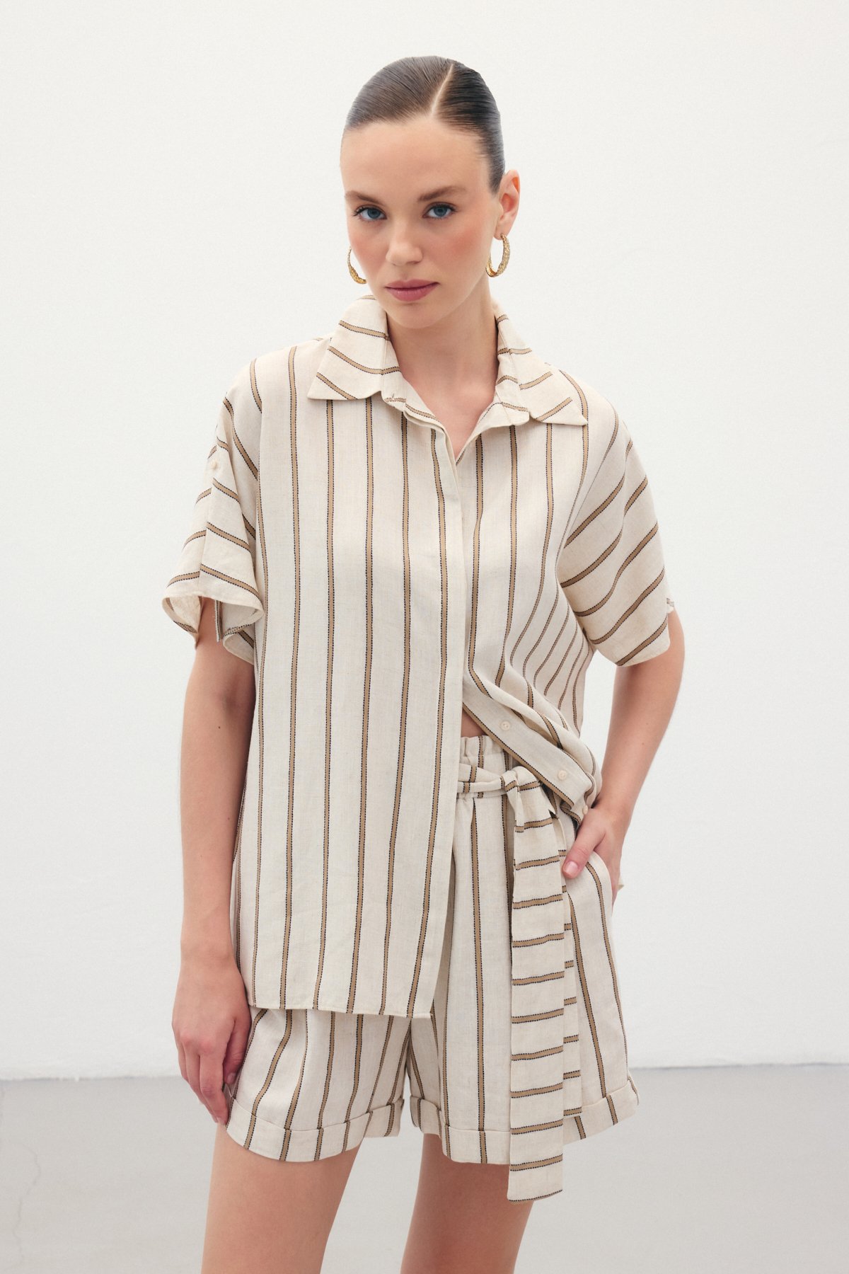 Kısa Kollu Keten Karışımlı Gömlek - Camel