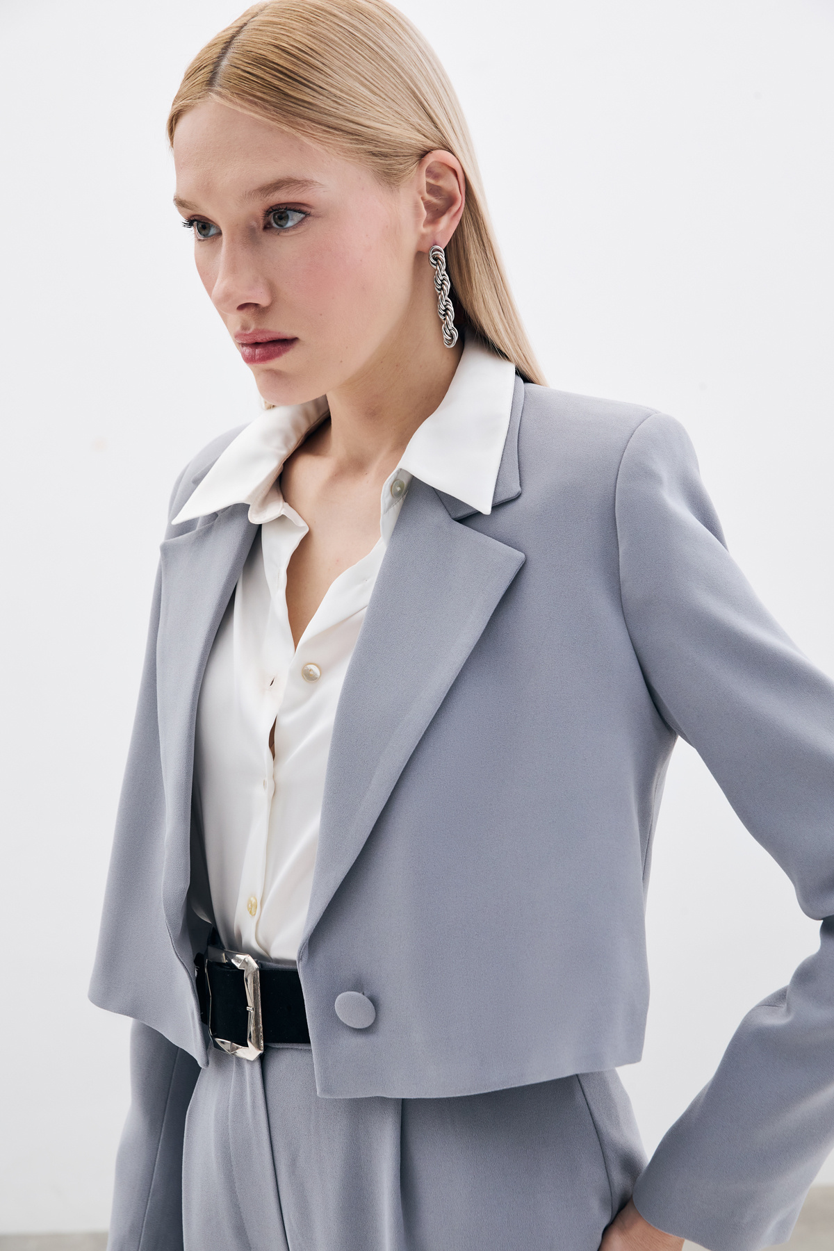 Kısa Krep Ceket - Gri