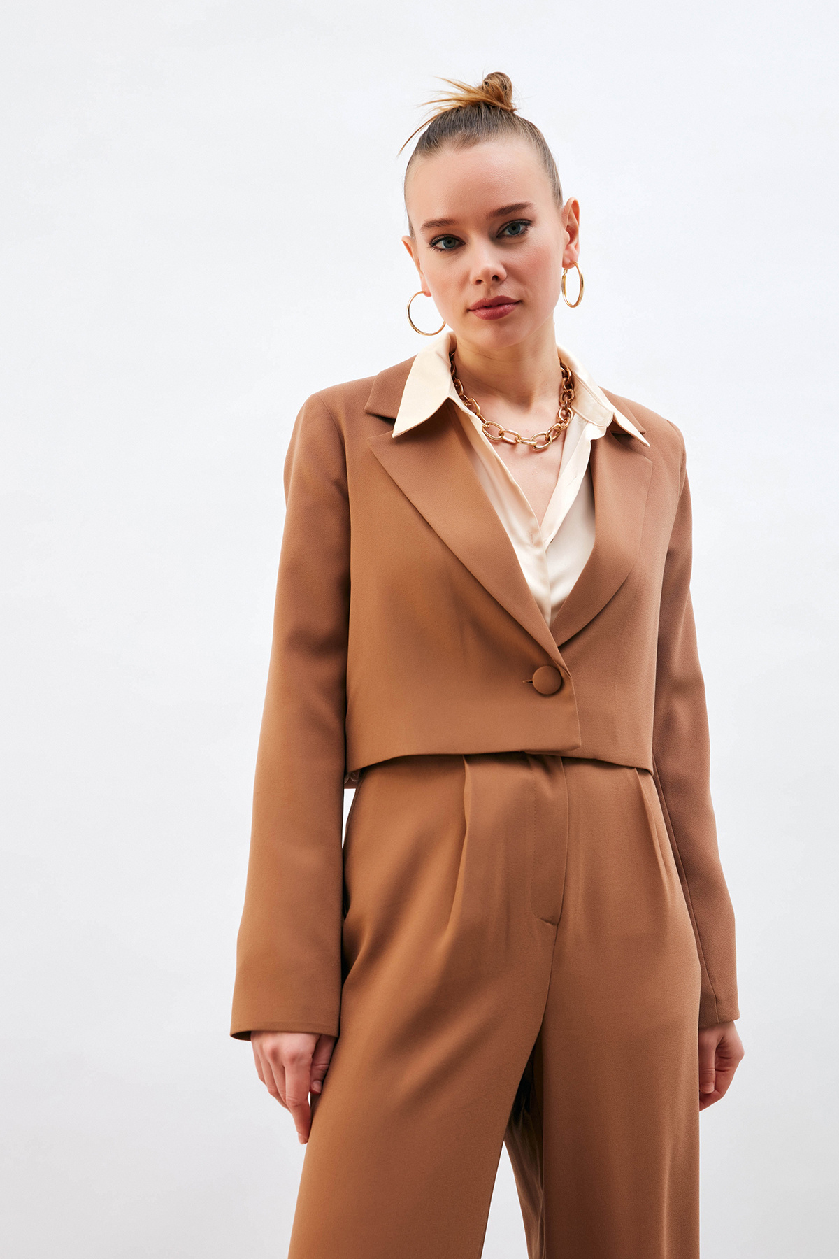 Short Crepe Jacket - MINK