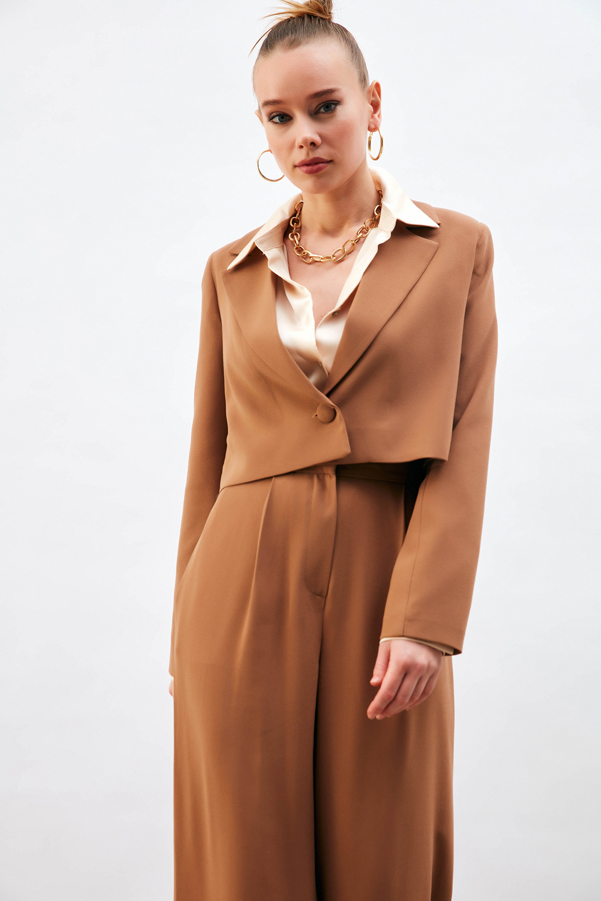 Short Crepe Jacket - MINK