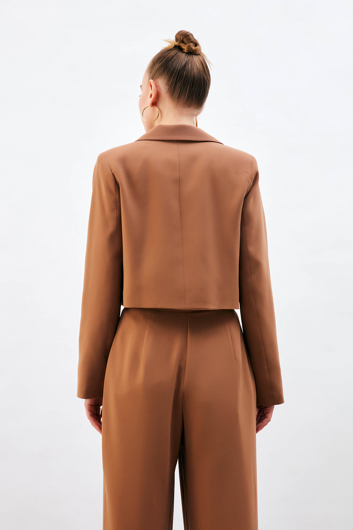 Short Crepe Jacket - MINK