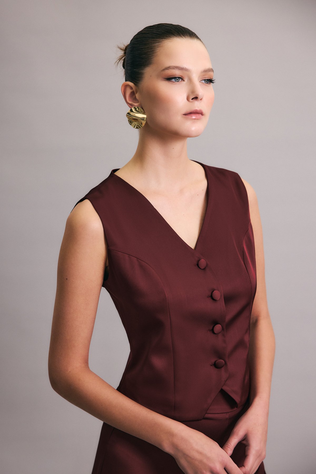 Classic Plain Vest - Maroon