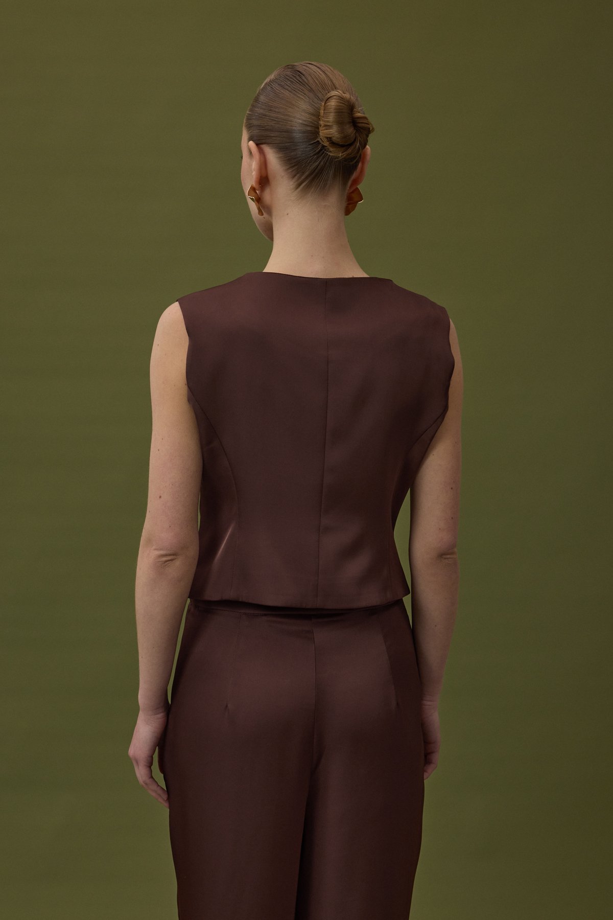 Classic Plain Vest - Brown