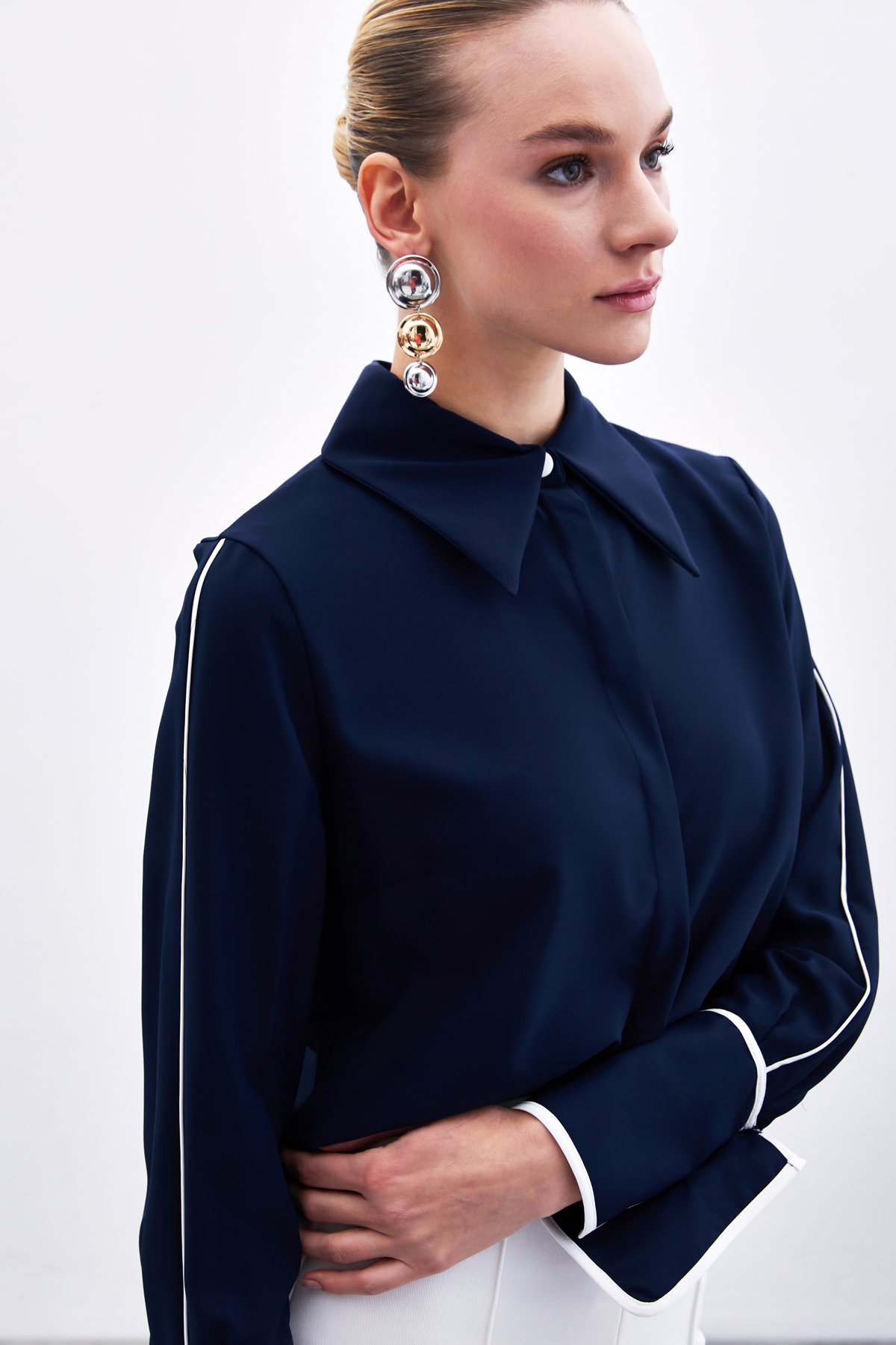 Klasik Manşetli Kontrast Gömlek - Lacivert