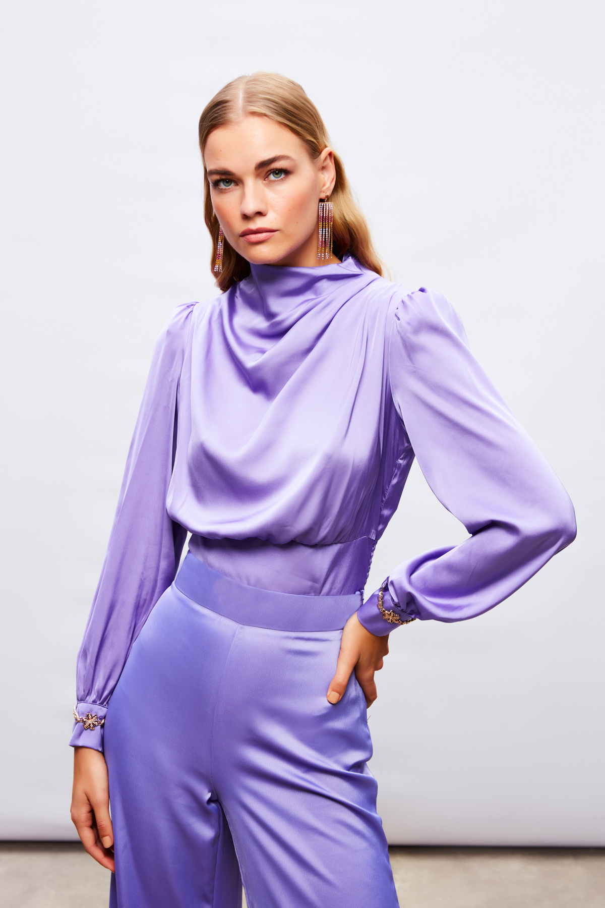 Kol Aksesuar Detaylı Bluz - MOR