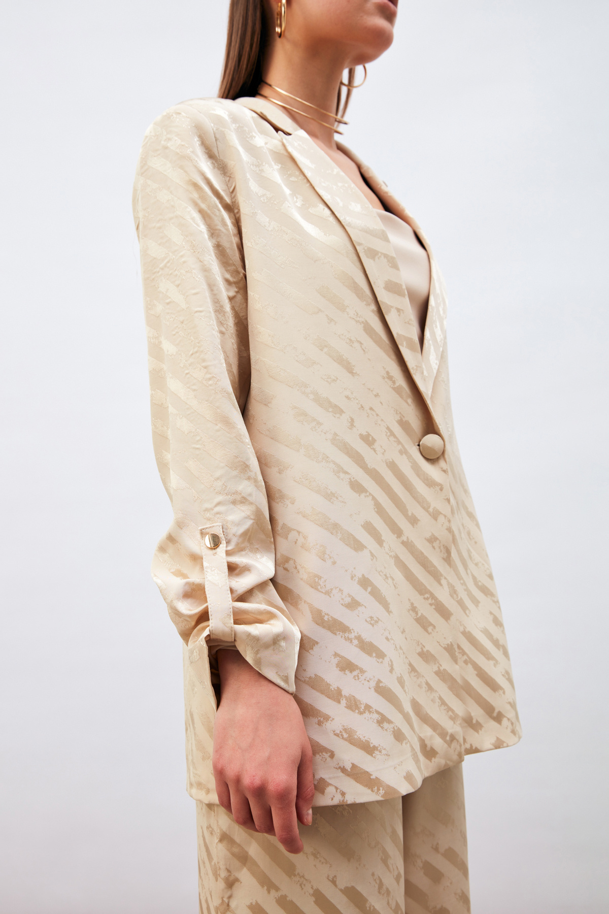 Kol Detaylı Desenli Salaş Ceket - BEJ