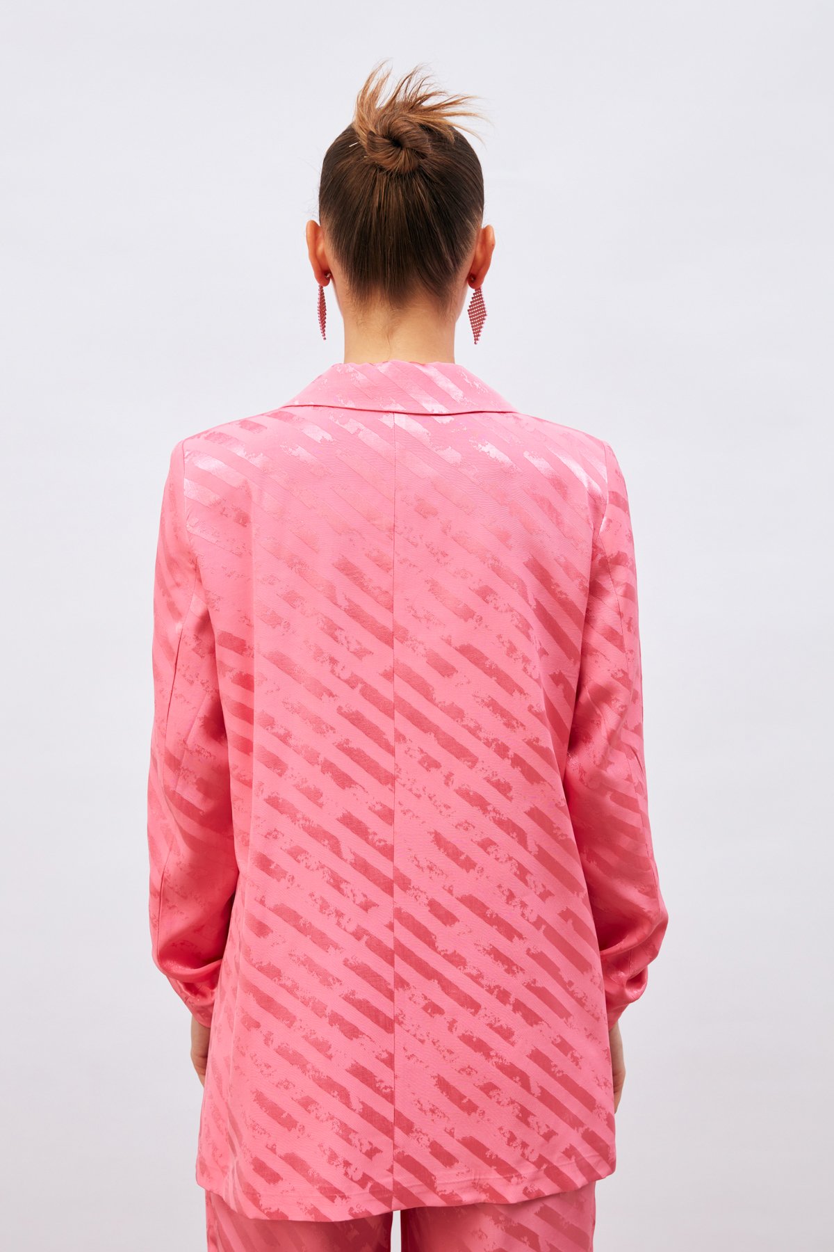Kol Detaylı Desenli Salaş Ceket - PEMBE