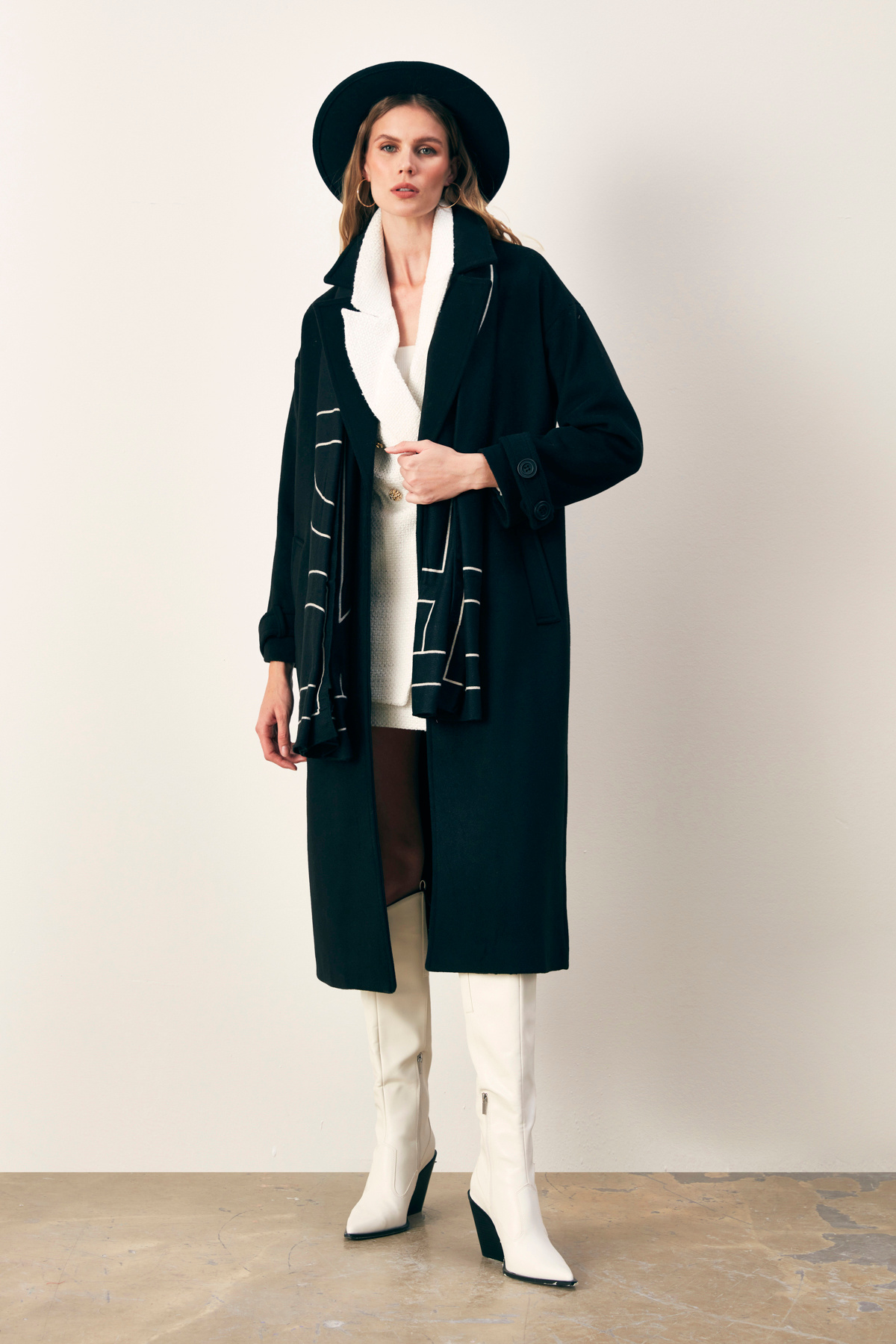 Kol Kemer Detaylı Salaş Kaban - SİYAH