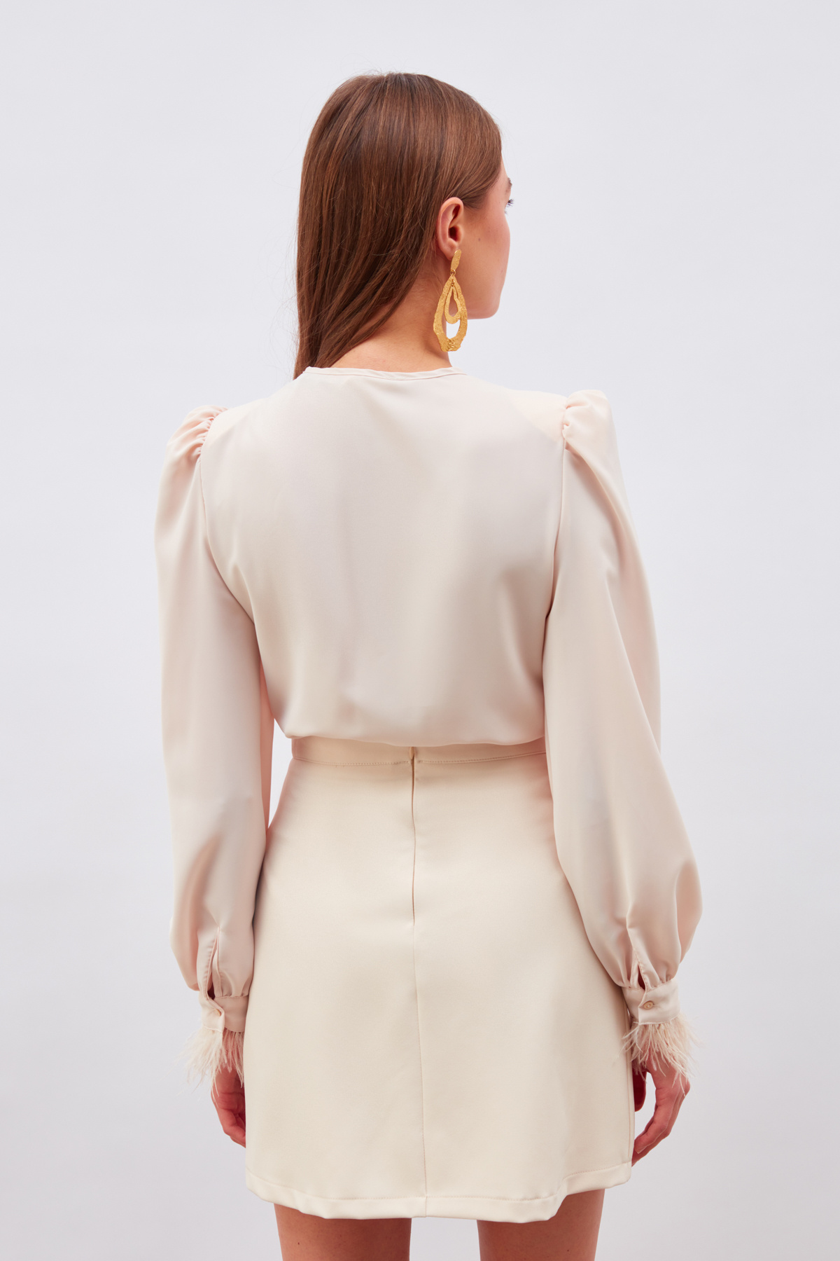 Kol Tüy Detaylı Bodysuit Bluz - BEJ