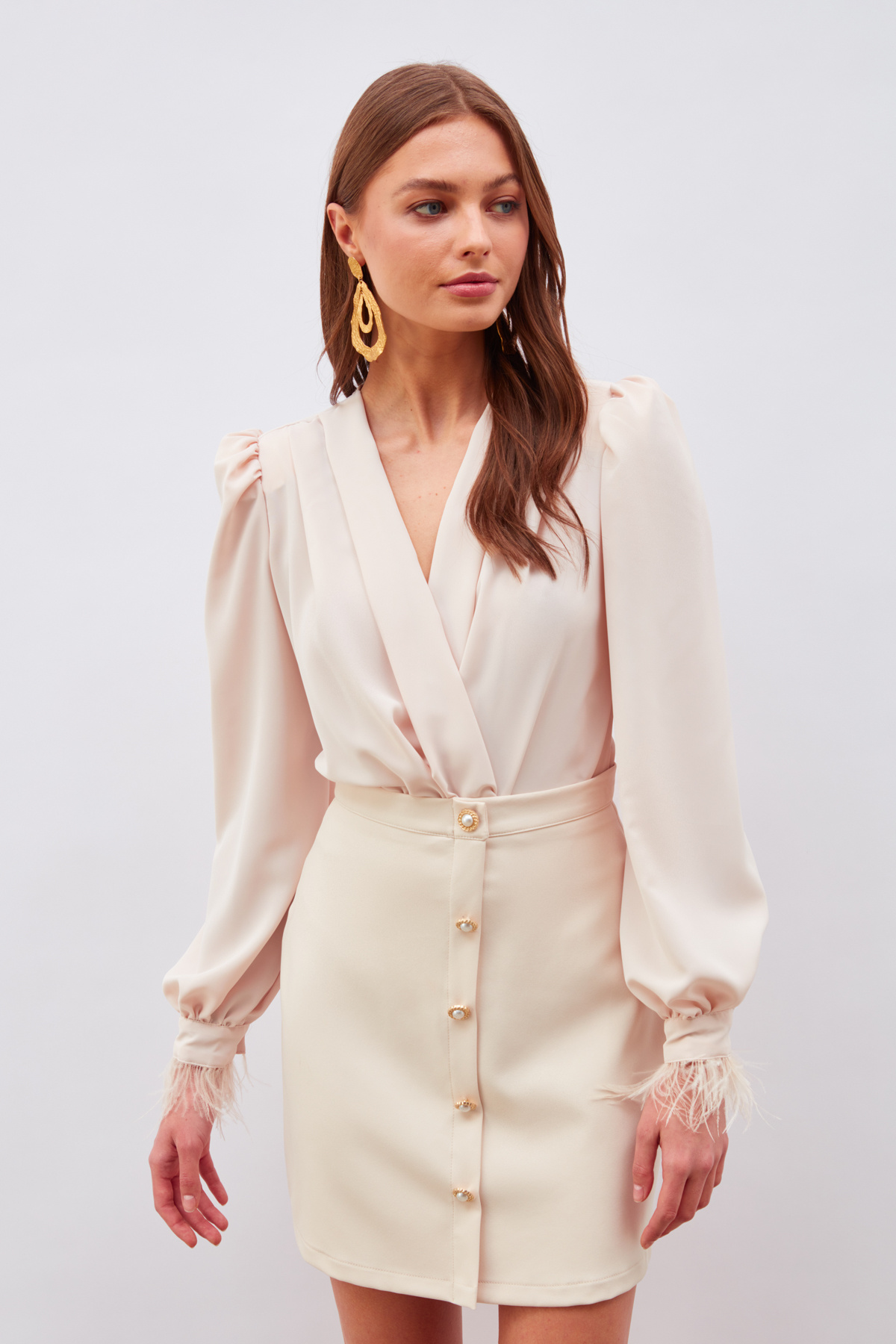 Kol Tüy Detaylı Bodysuit Bluz - BEJ