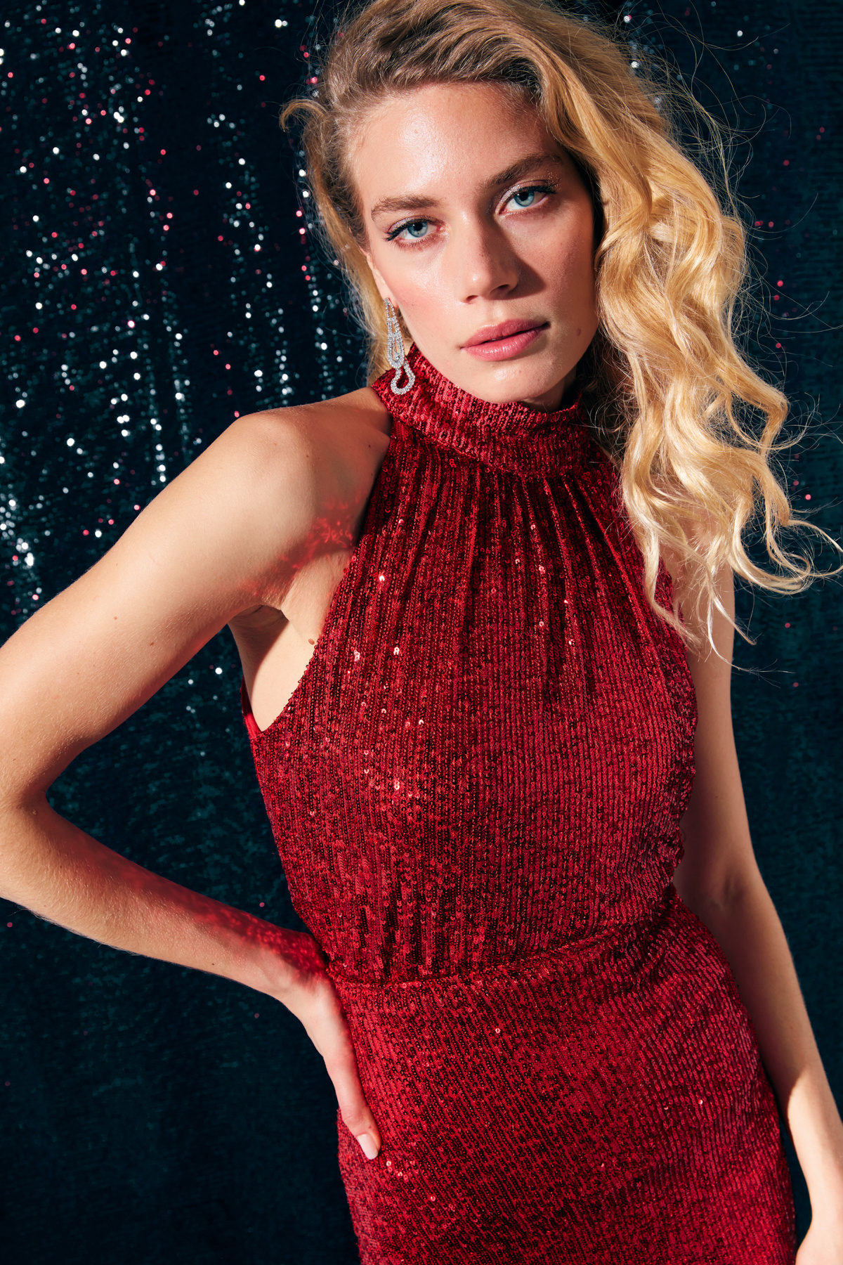 Kolsuz Payetli Bluz - KIRMIZI