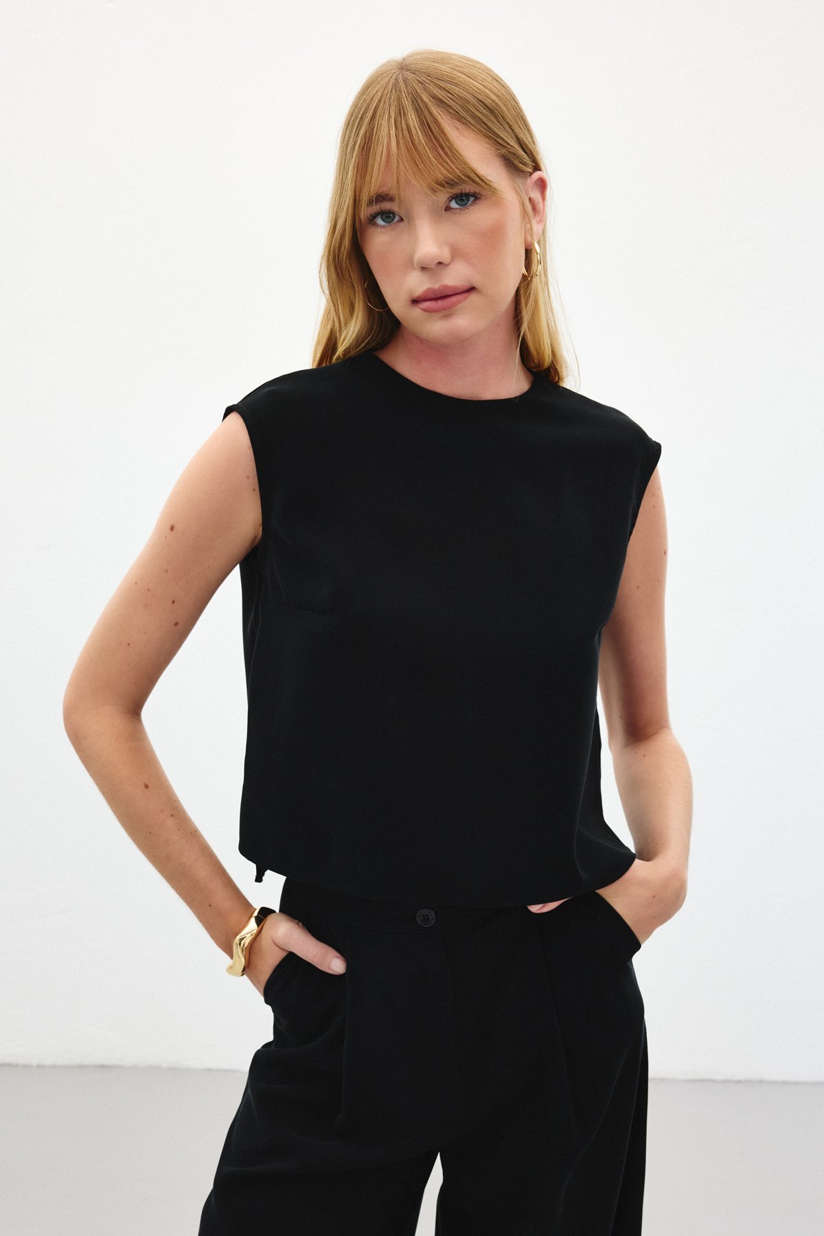 Kolsuz Salaş Bluz - Siyah