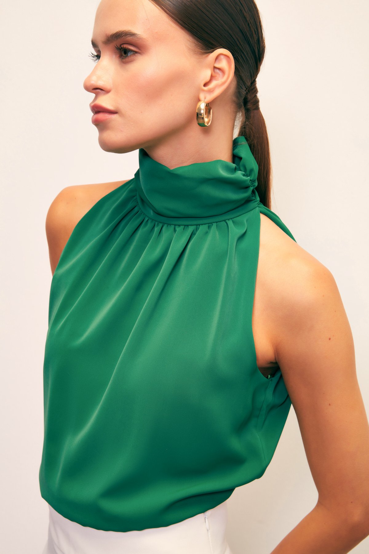 Pleated collar sleeveless blouse - EMERALD