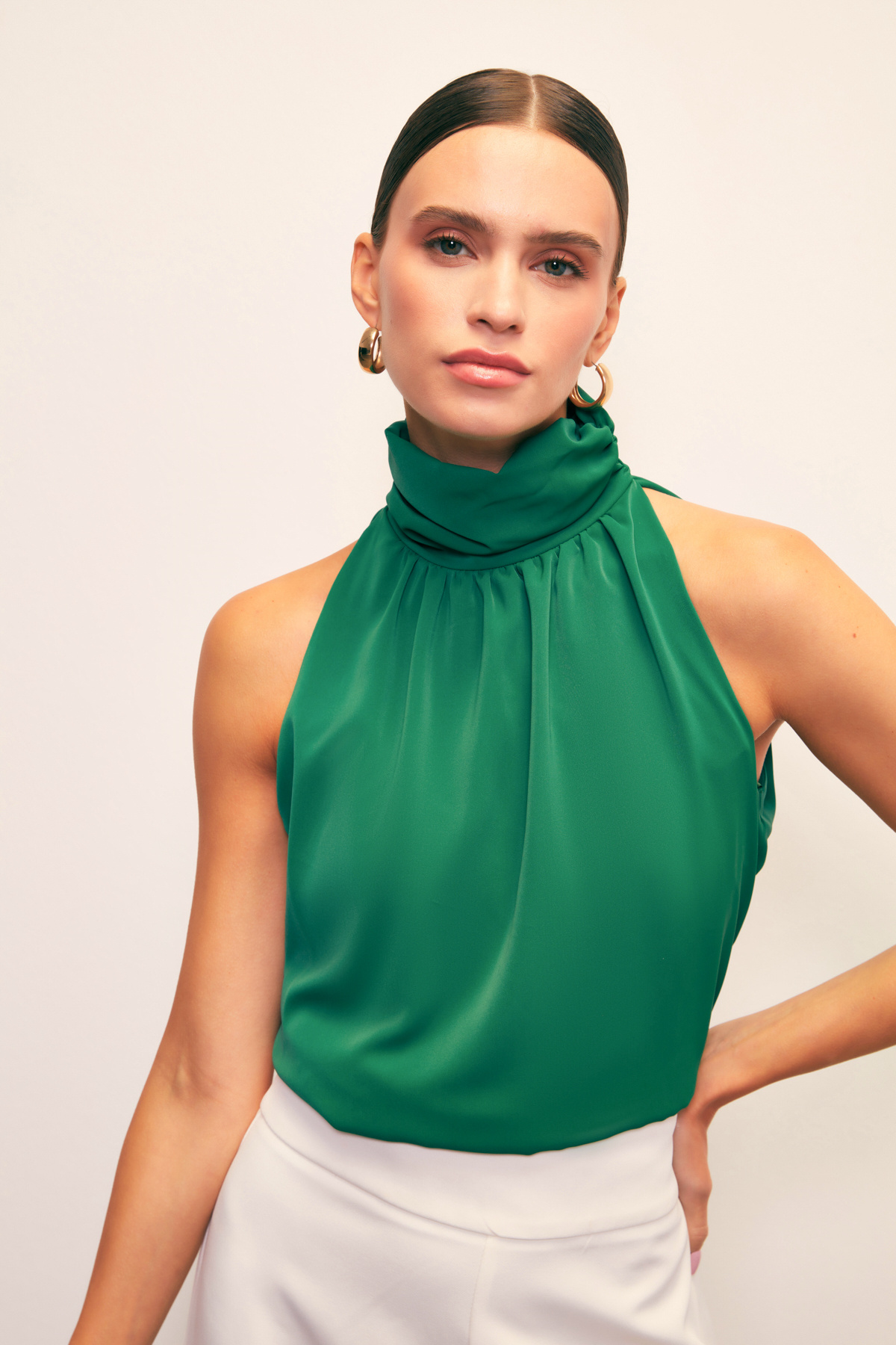 Kolsuz Salaş Bluz - ZÜMRÜT