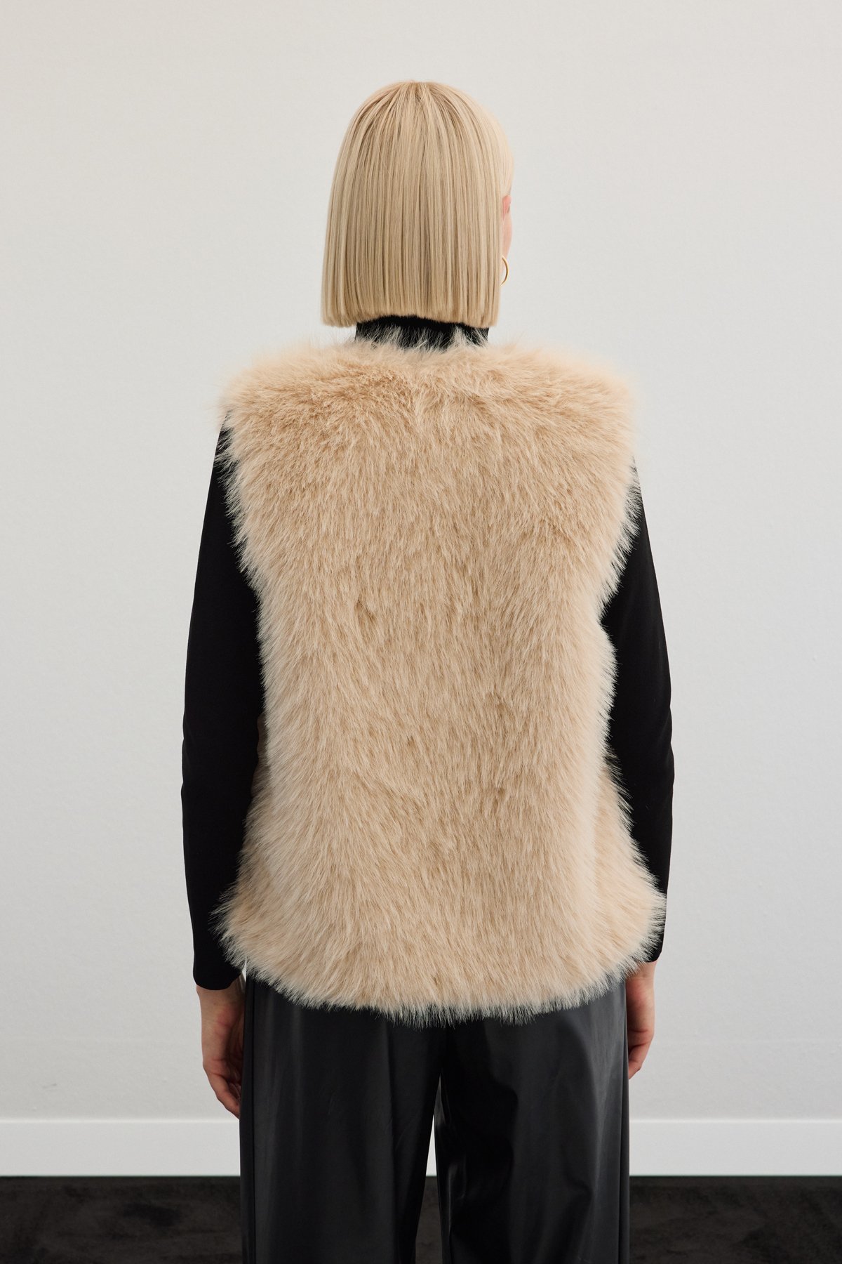 Kolsuz Uzun Yelek - Ekru