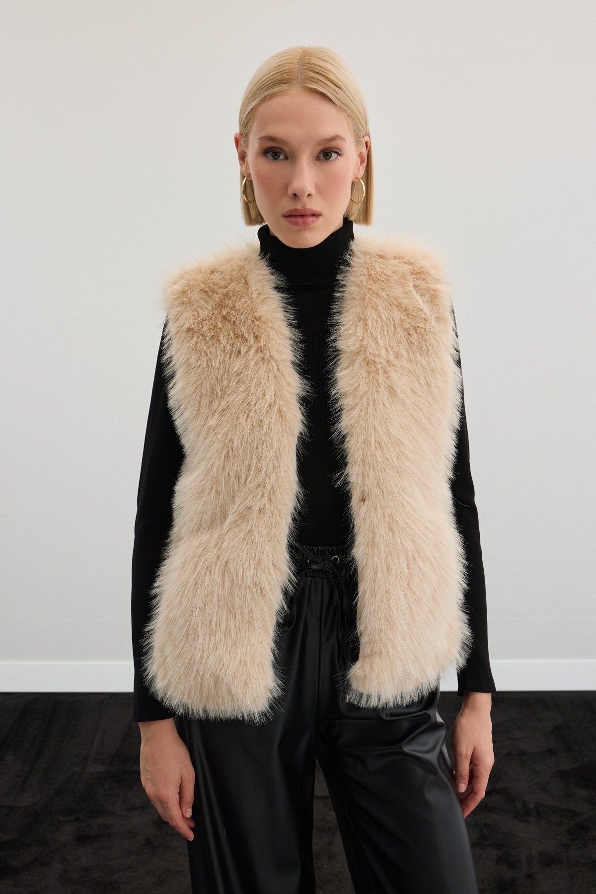 Kolsuz Uzun Yelek - Ekru