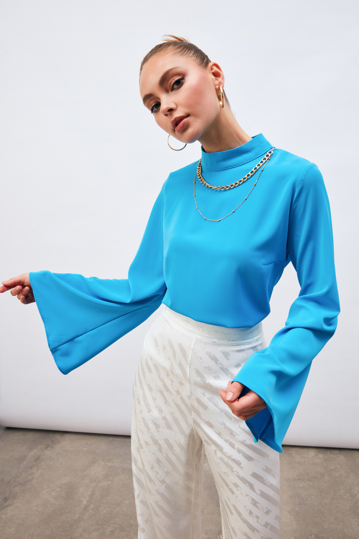 Kolyeli İspanyol Kol Bluz - BEBE MAVİ