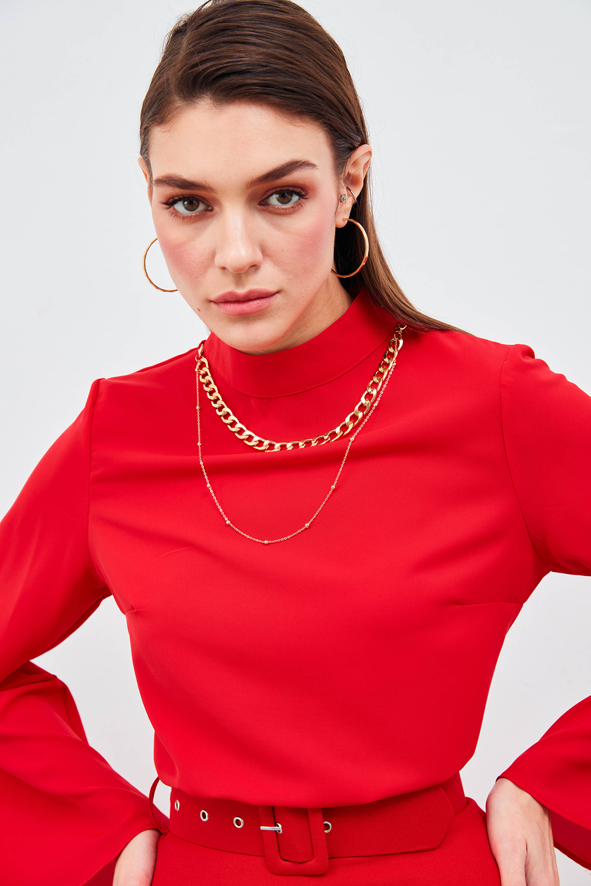 Kolyeli İspanyol Kol Bluz - KIRMIZI