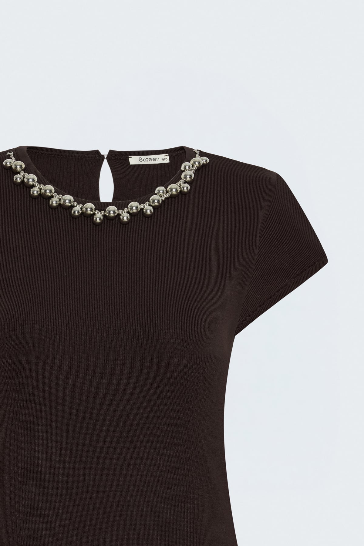 Short-Sleeve Knit Top with Necklace Detail - Brown