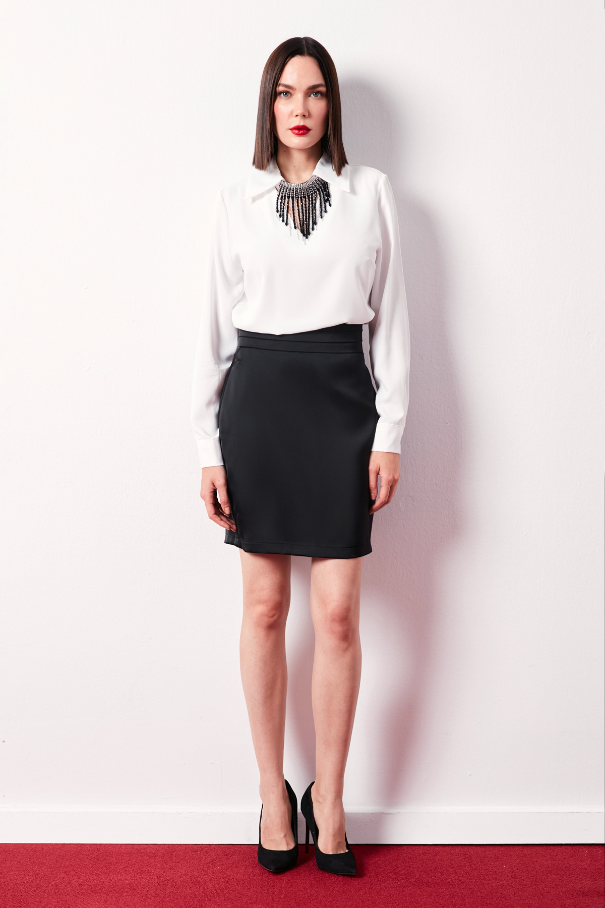 Kolyeli Salaş Bluz - EKRU