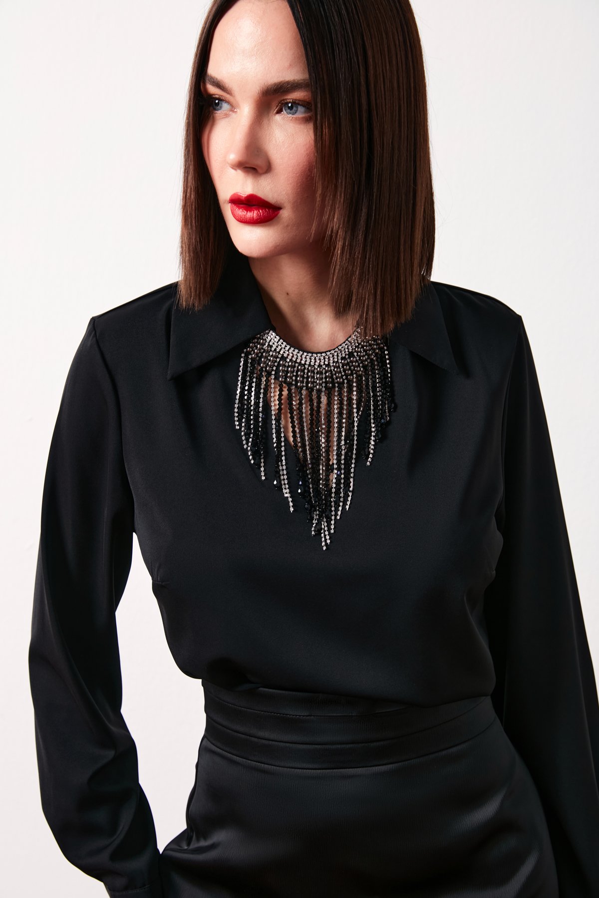 Kolyeli Salaş Bluz - SİYAH