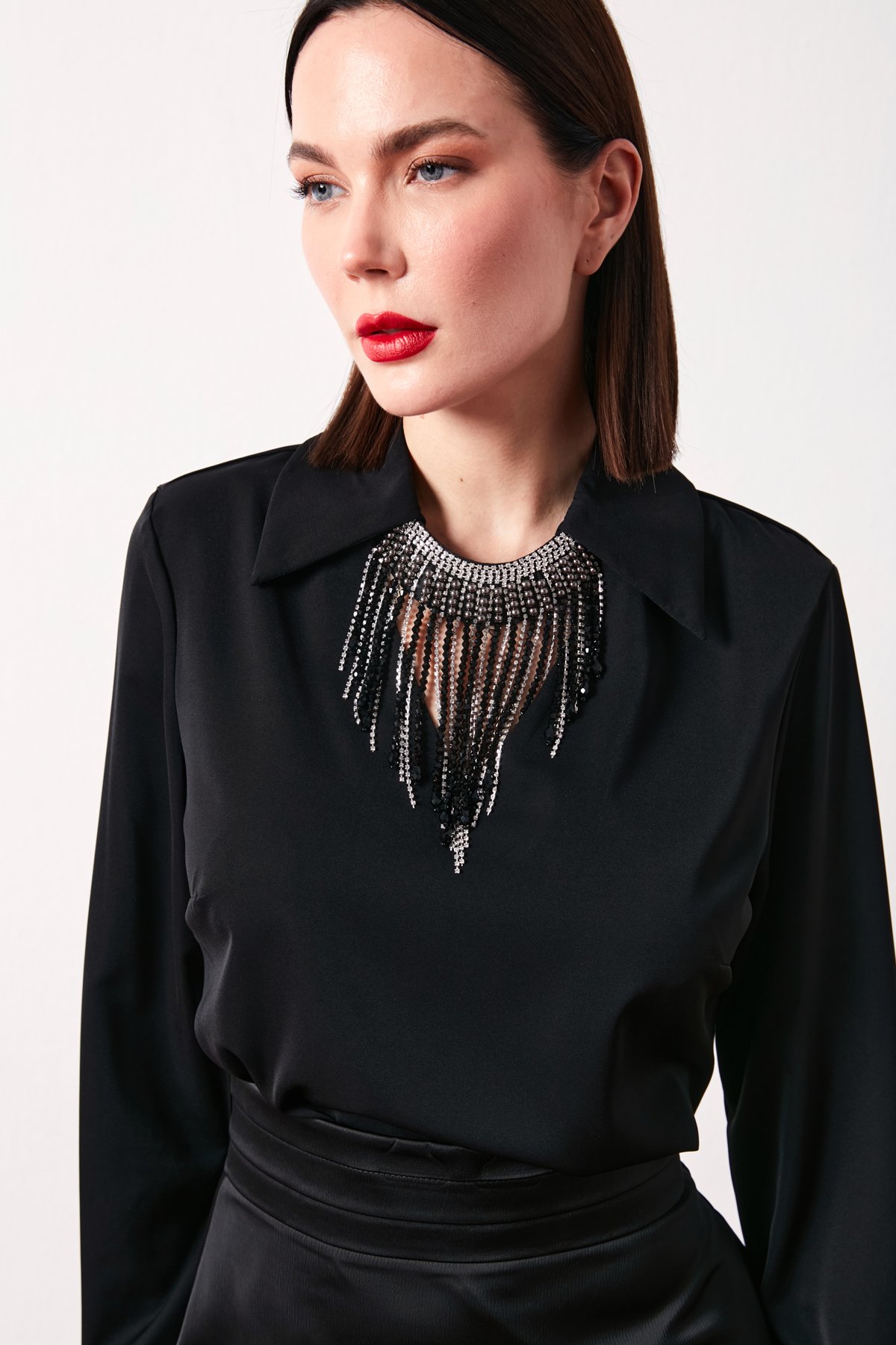 Kolyeli Salaş Bluz - SİYAH