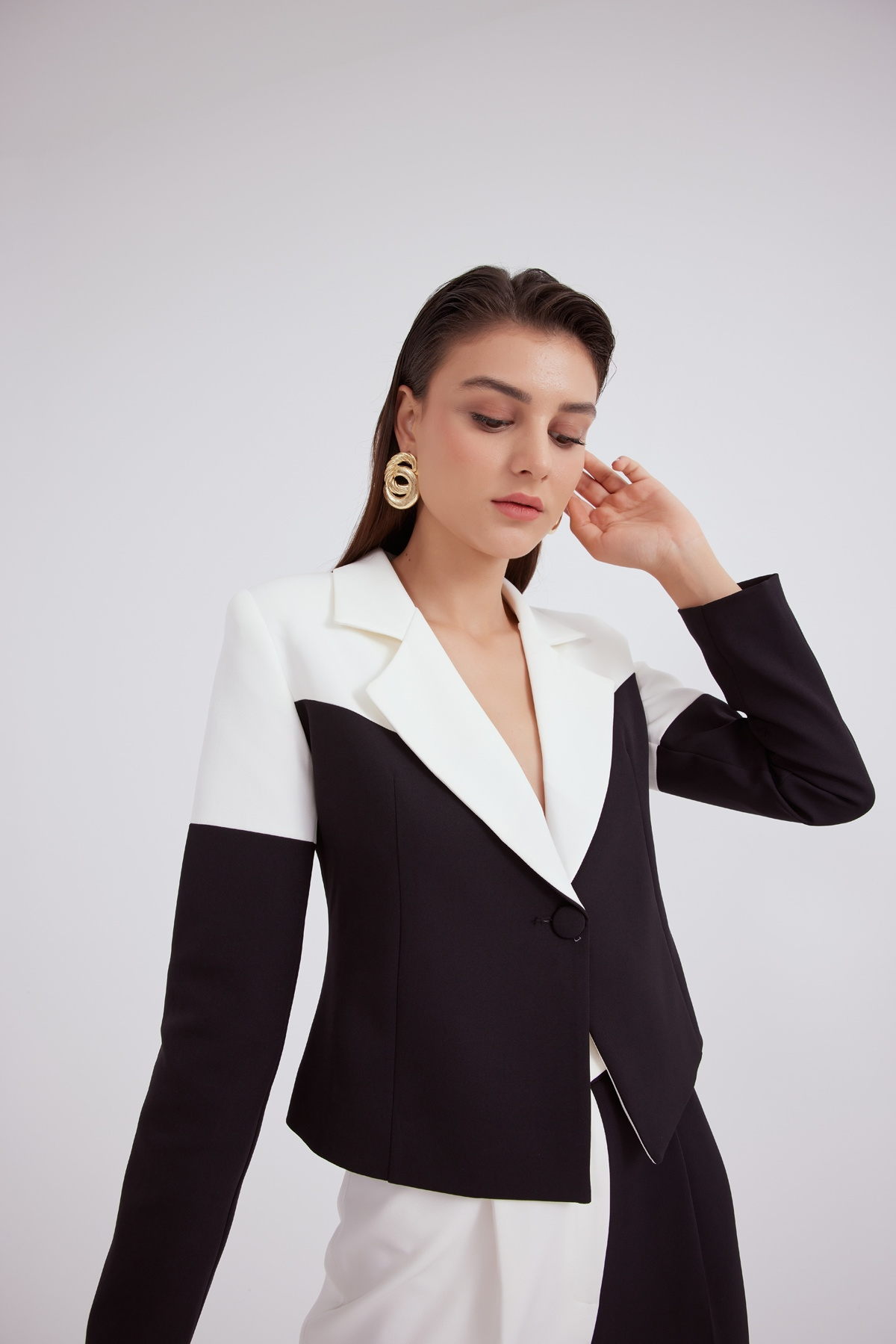Kontrast crop blazer ceket - SİYAH-EKRU