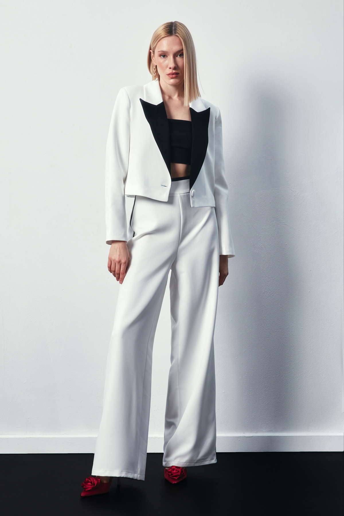 Kontrastlı Kısa Ceket - EKRU