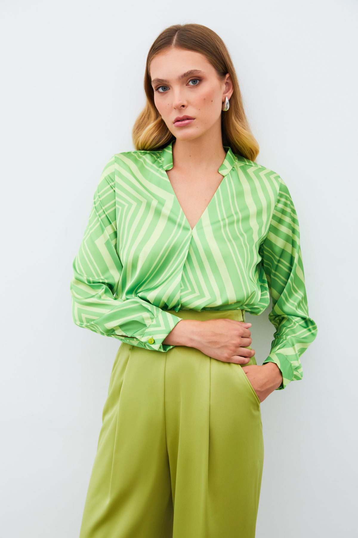 Kruvaze Desenli Bluz - YEŞİL