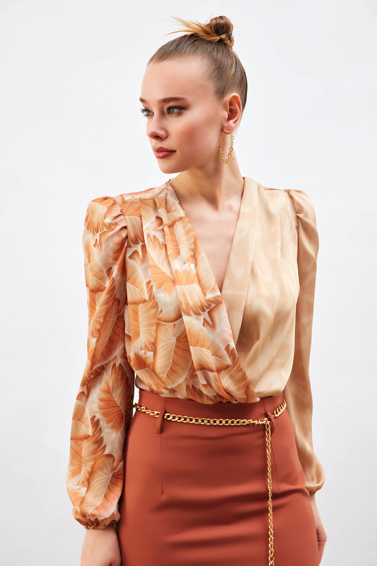 Kruvaze Desenli Bodysuit Bluz - KAHVE