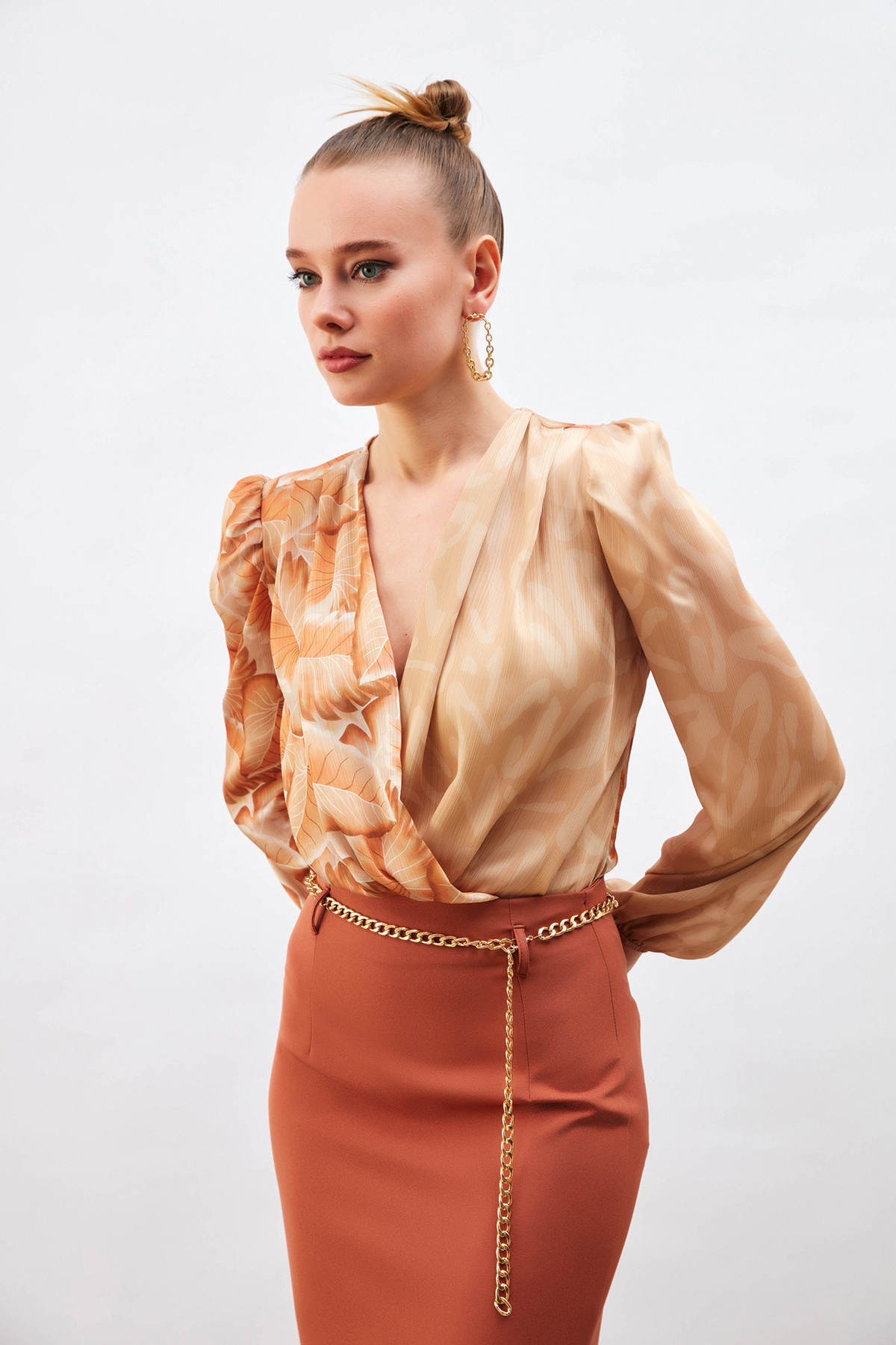 Kruvaze Desenli Bodysuit Bluz - KAHVE