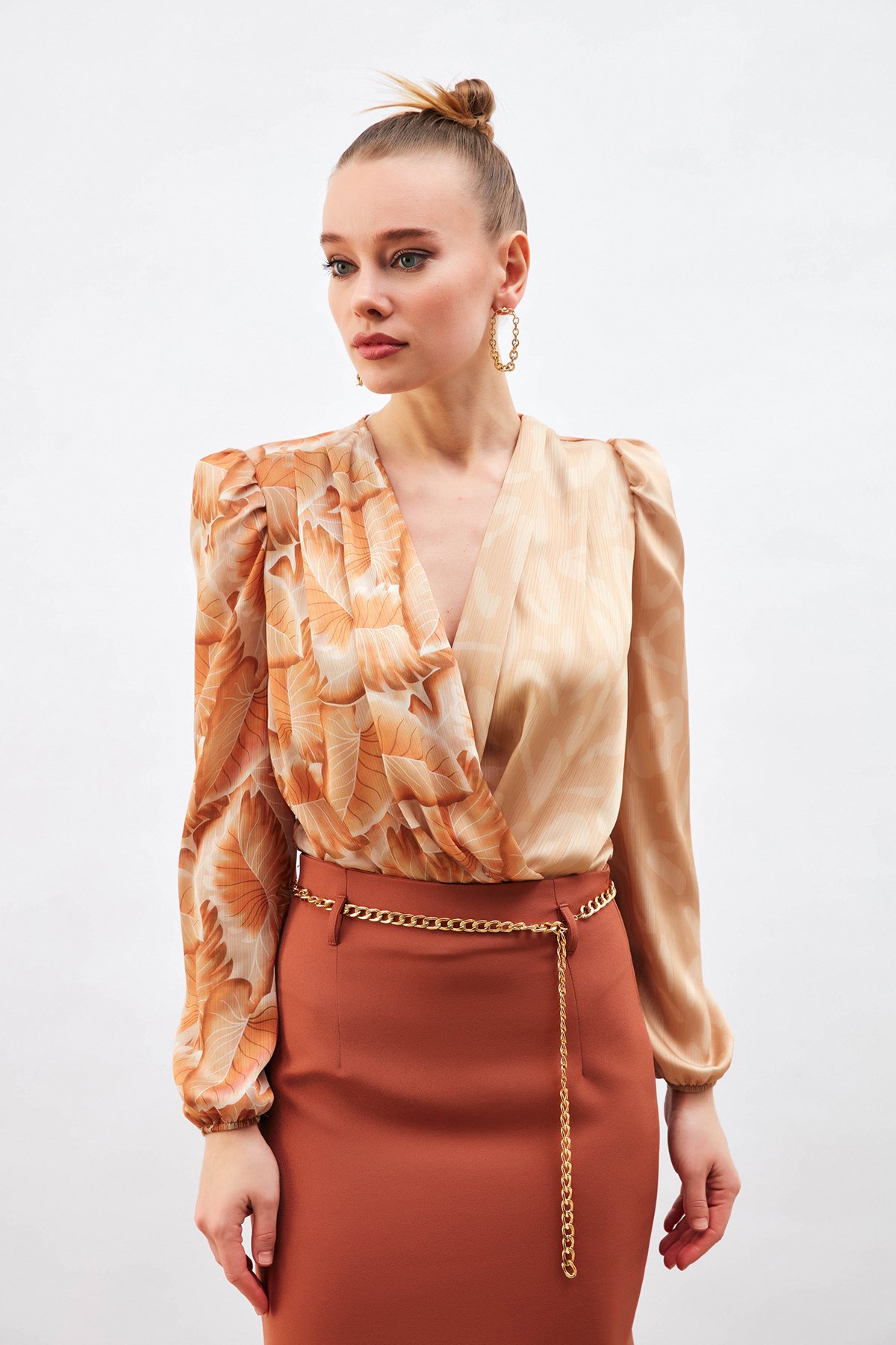 Kruvaze Desenli Bodysuit Bluz - KAHVE