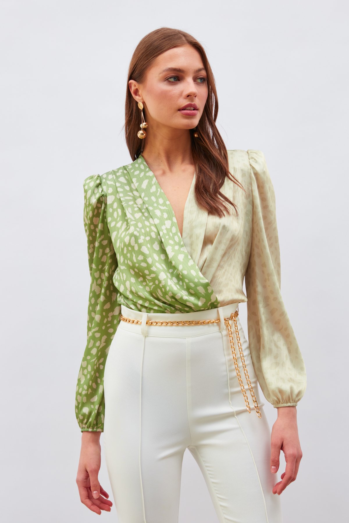 Kruvaze Desenli Bodysuit - HAKİ-BEJ