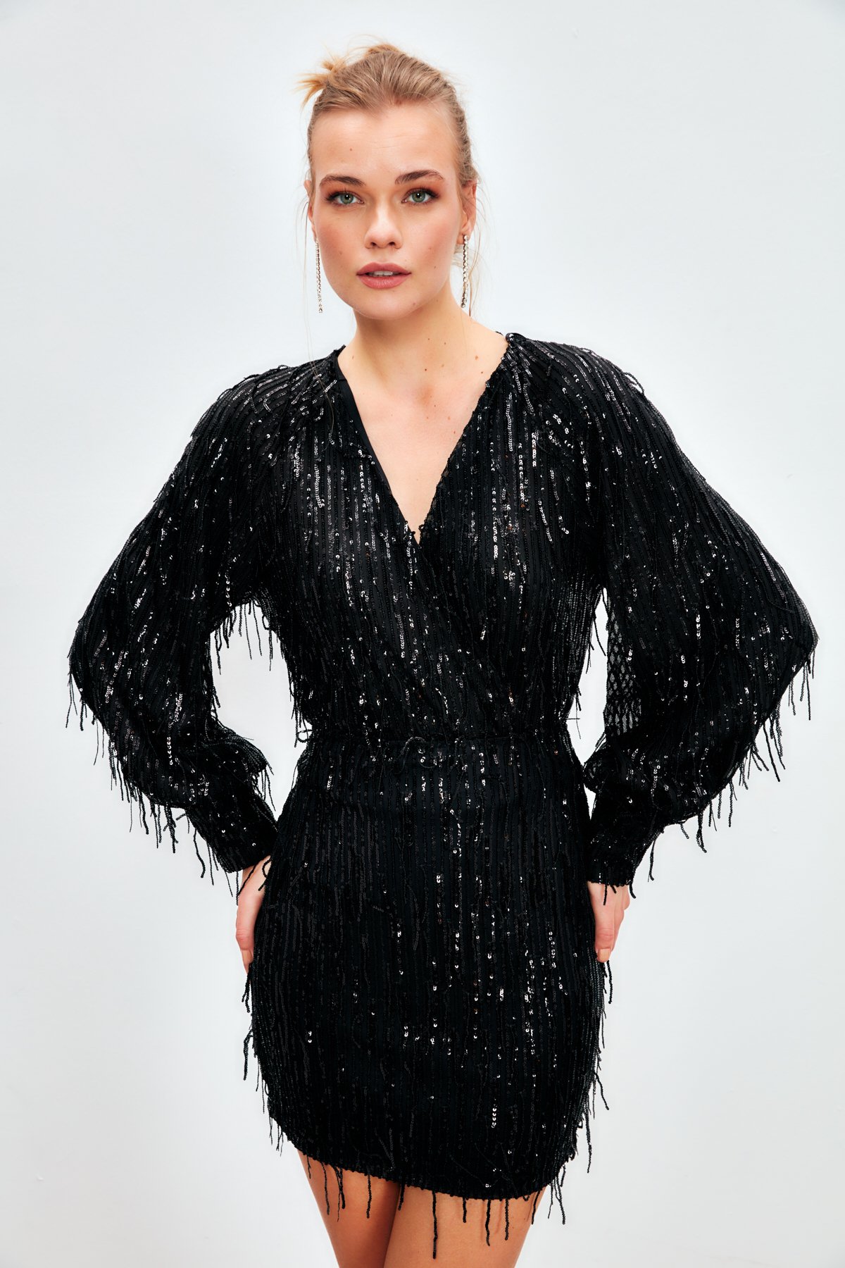 Kruvaze Payetli Bodysuit Bluz - SİYAH