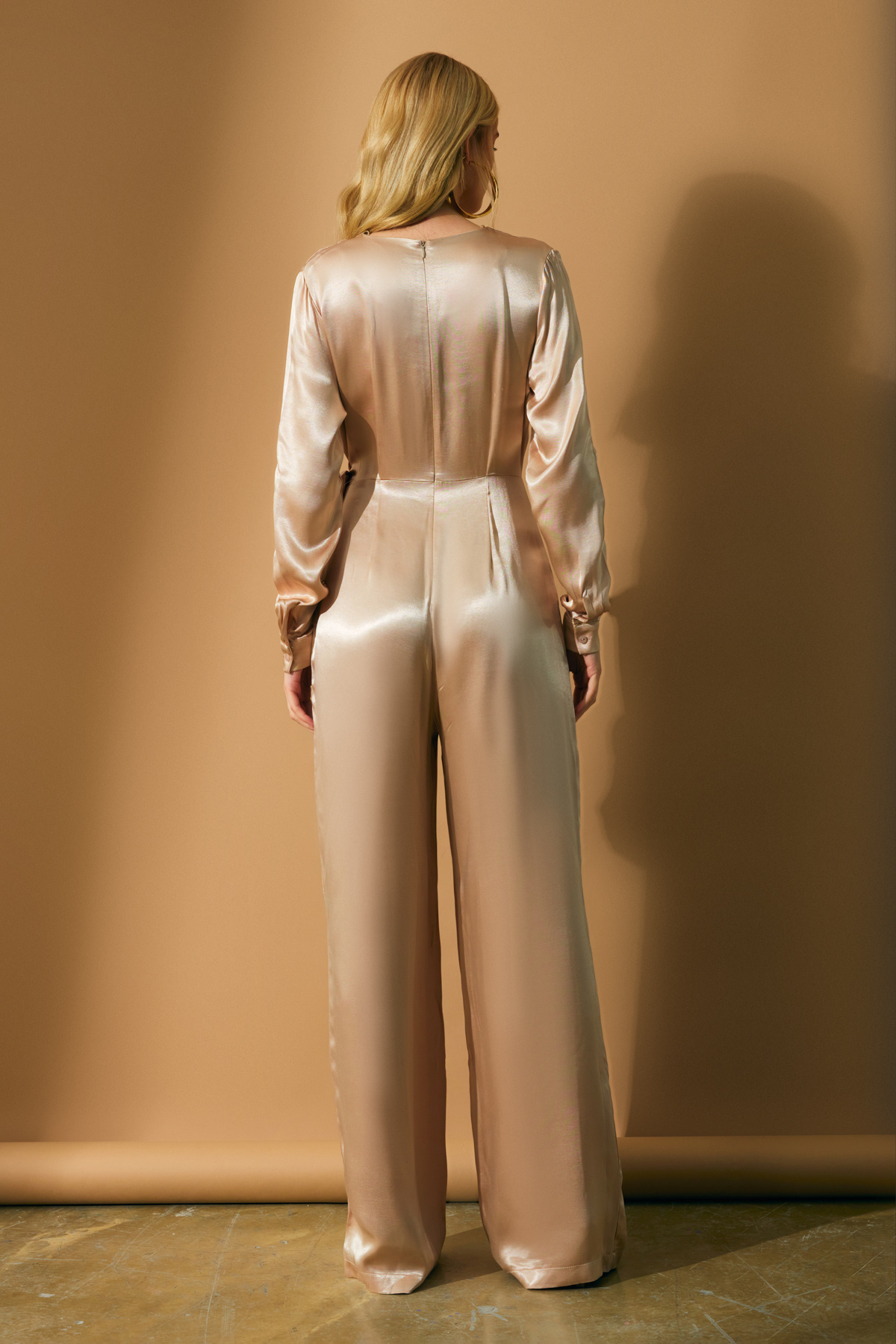 Kruvaze Salaş Saten Tulum - BEJ