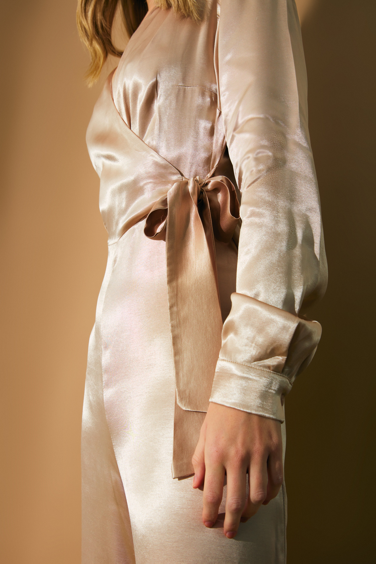 Kruvaze Salaş Saten Tulum - BEJ