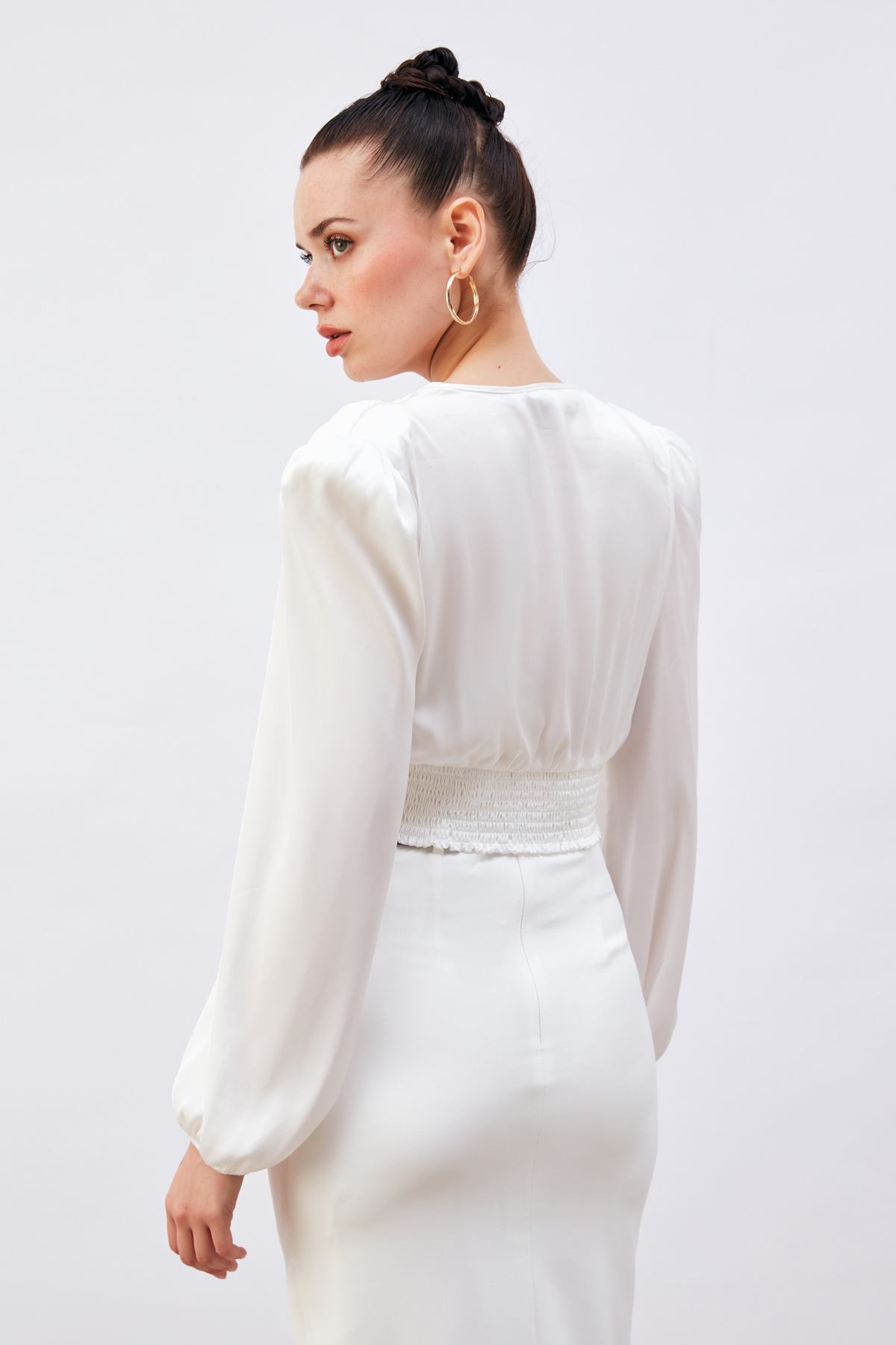 Kruvaze Saten Bluz - EKRU