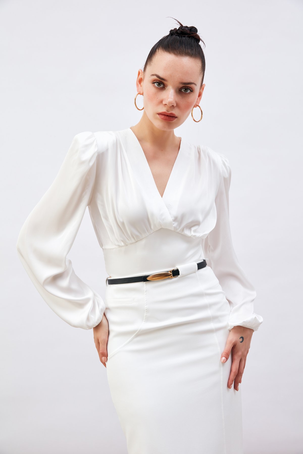 Kruvaze Saten Bluz - EKRU