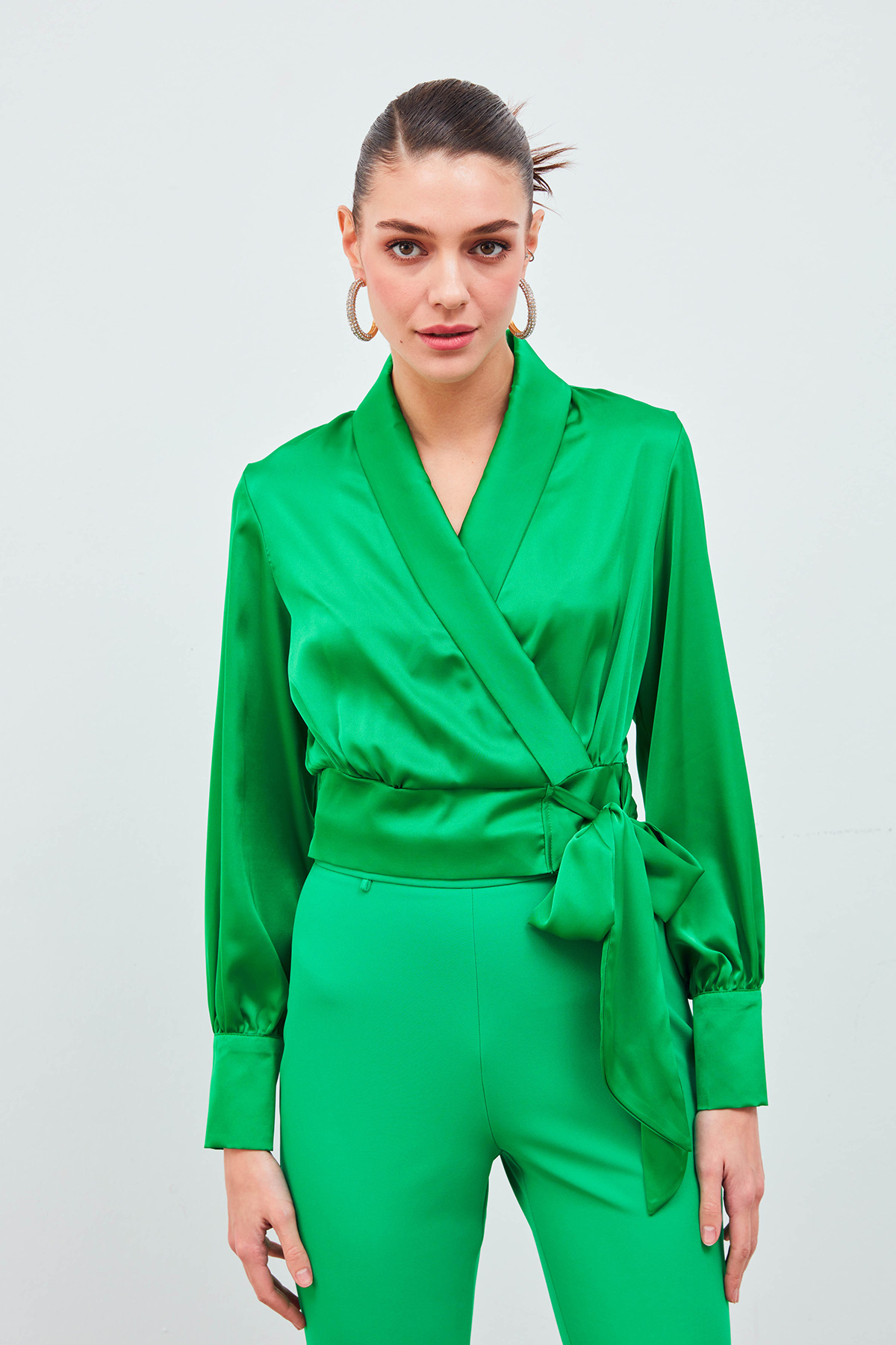 Kruvaze Saten Bluz - YEŞİL