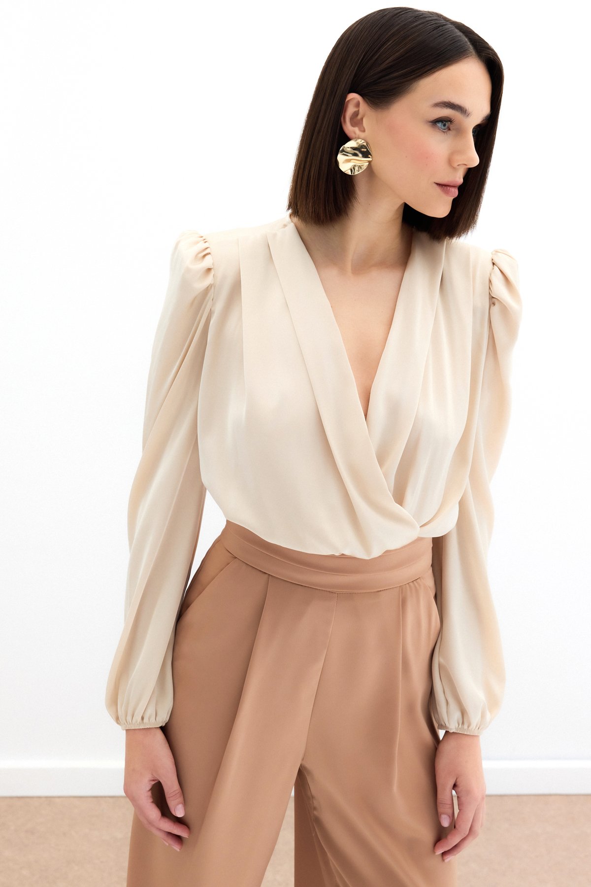 Double Breasted Satin Bodysuit Blouse - Beıge