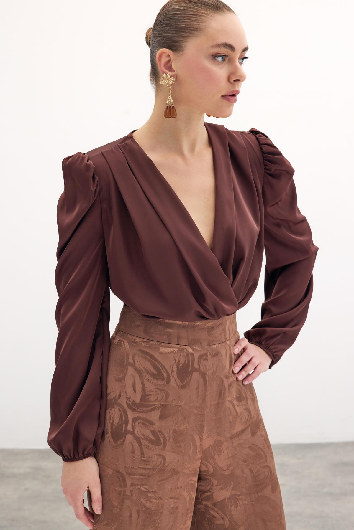 Kruvaze Saten Bodysuit Bluz - Kahve