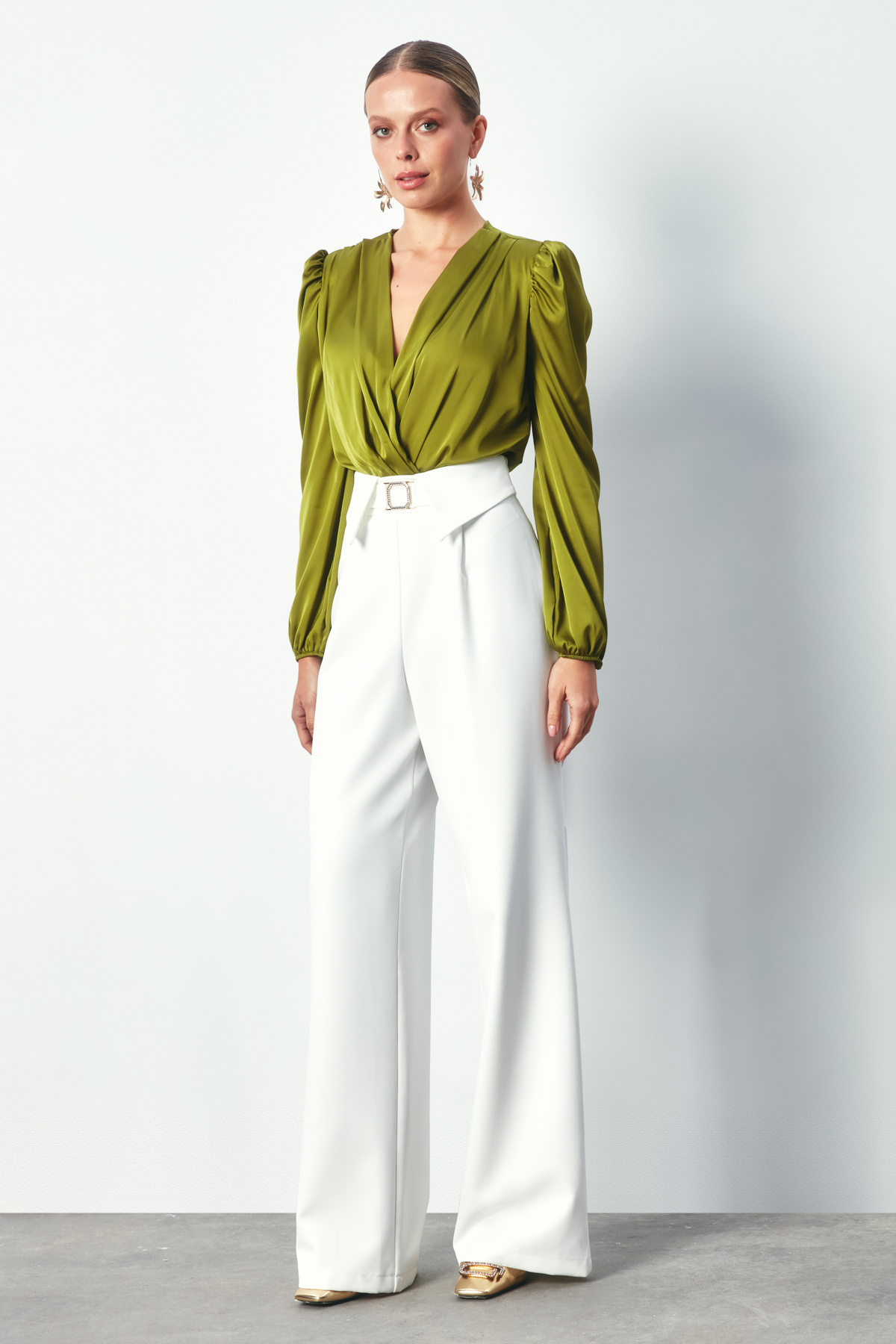 Kruvaze Saten Bodysuit Bluz - OLİVE