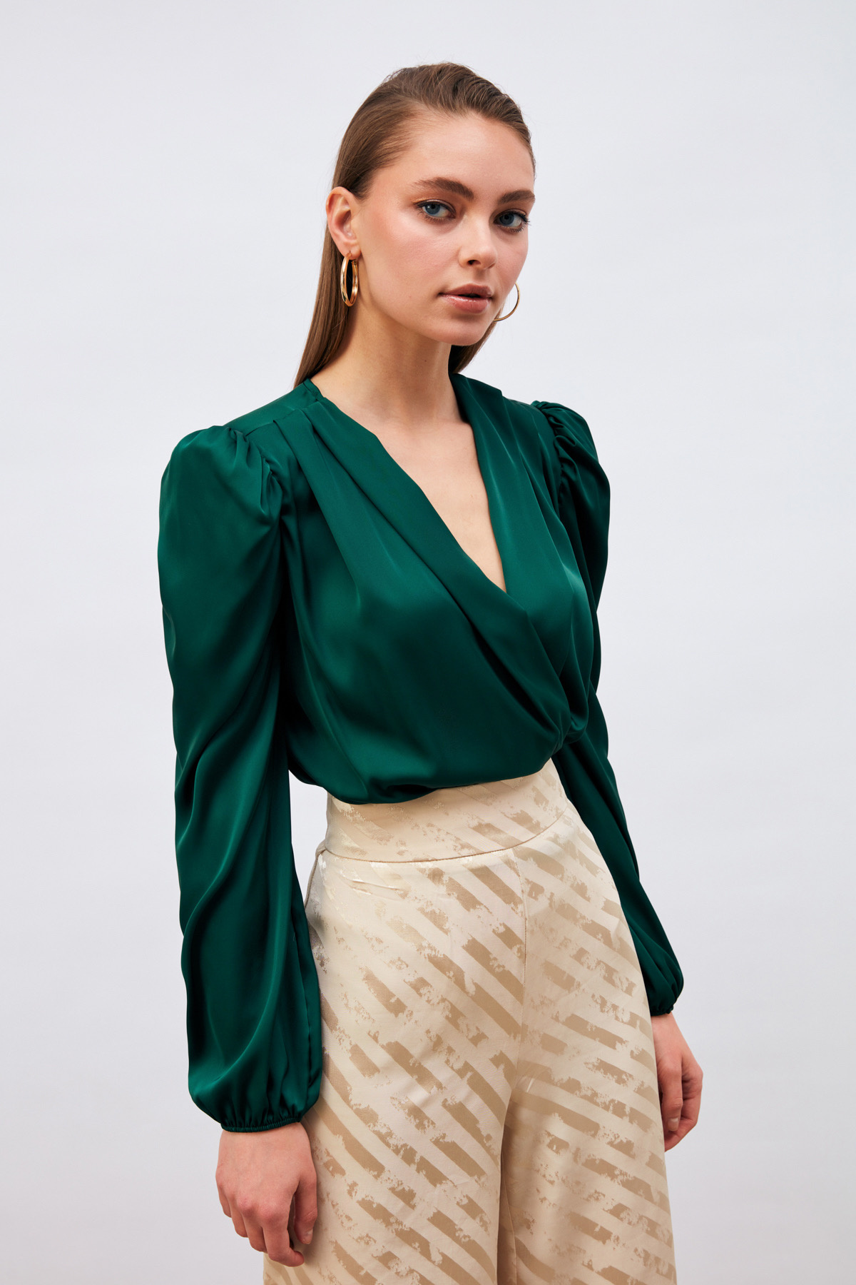 Kruvaze Saten Bodysuit Bluz - ZÜMRÜT