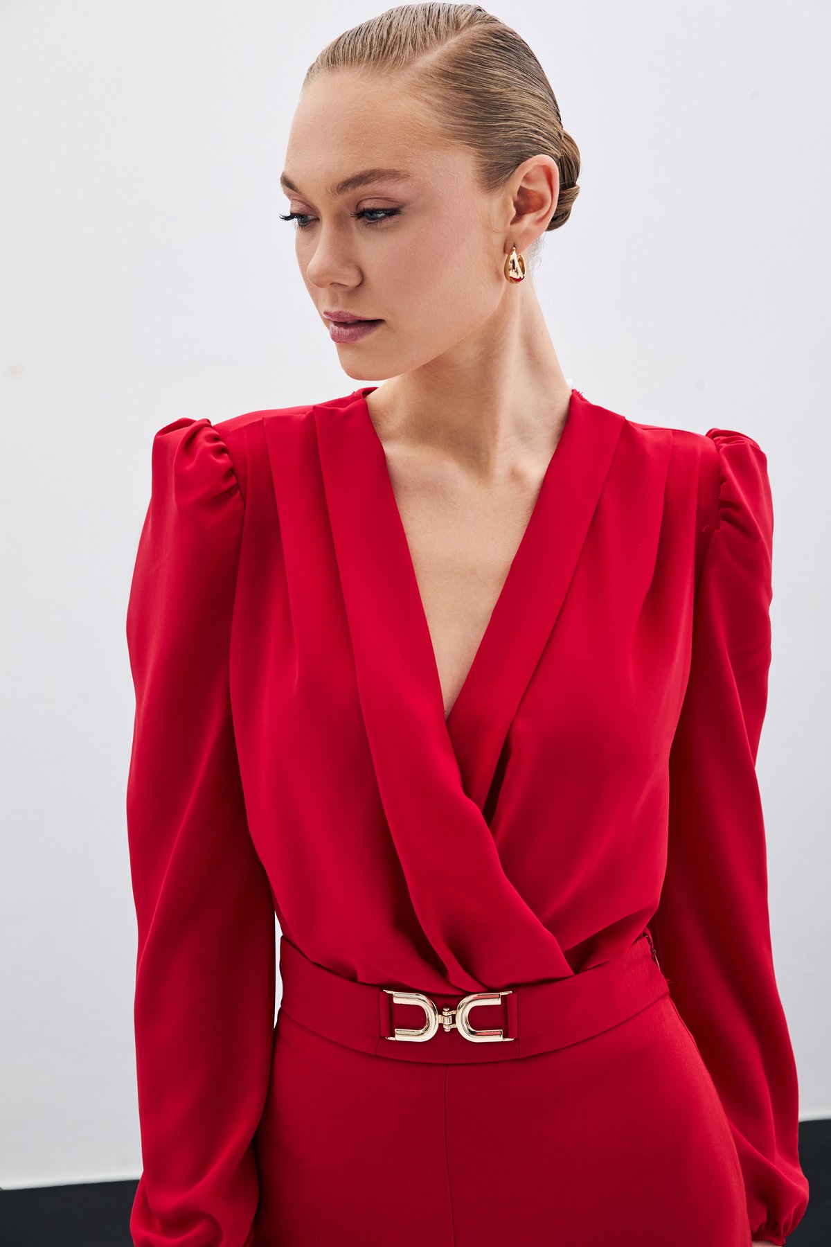 Kruvaze Vatkalı Bodysuit - Kırmızı