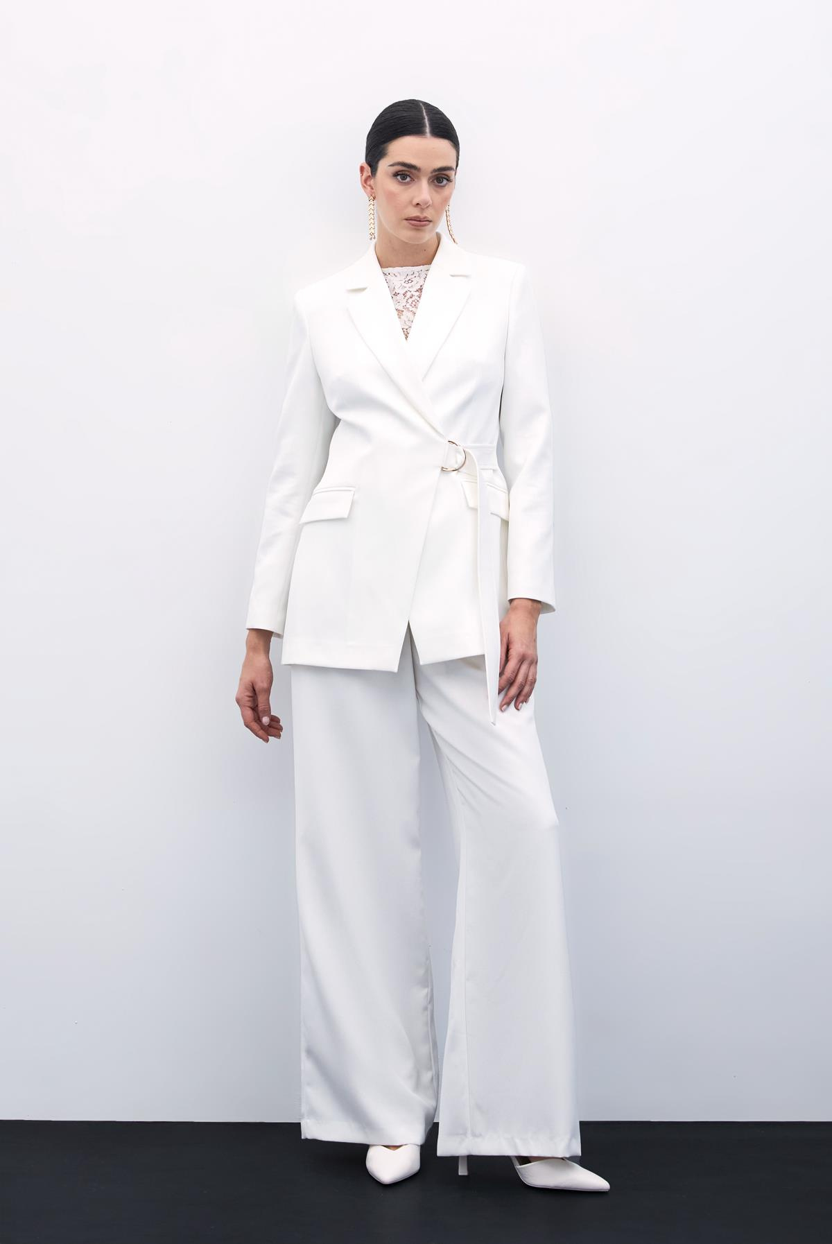 Kruvaze Yakalı Uzun Ceket - Ekru