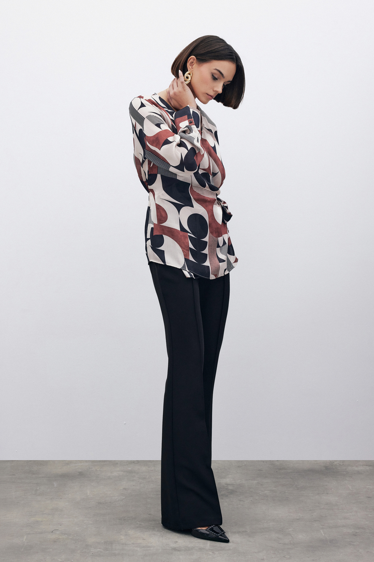 Kruvaze Yan Bağlamalı Bluz - KAHVE